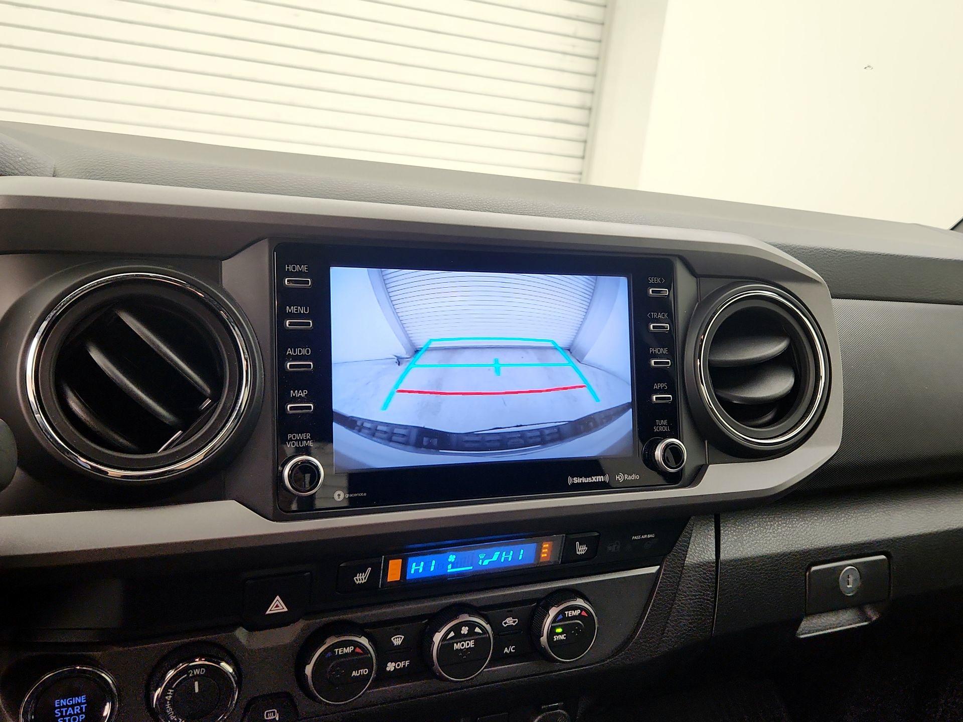 Thumbnail: 2022 Toyota Tacoma - 15