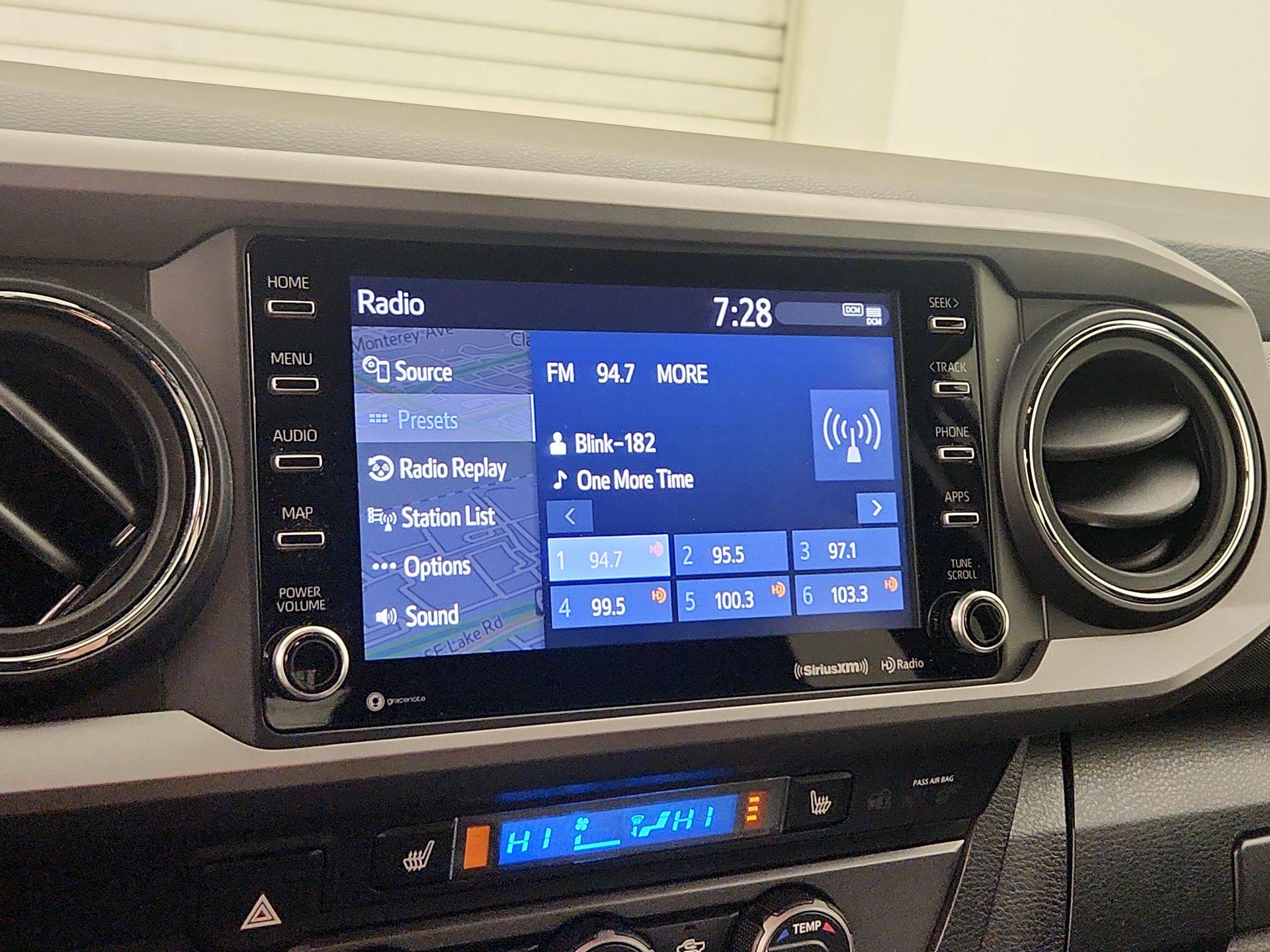 Thumbnail: 2022 Toyota Tacoma - 16