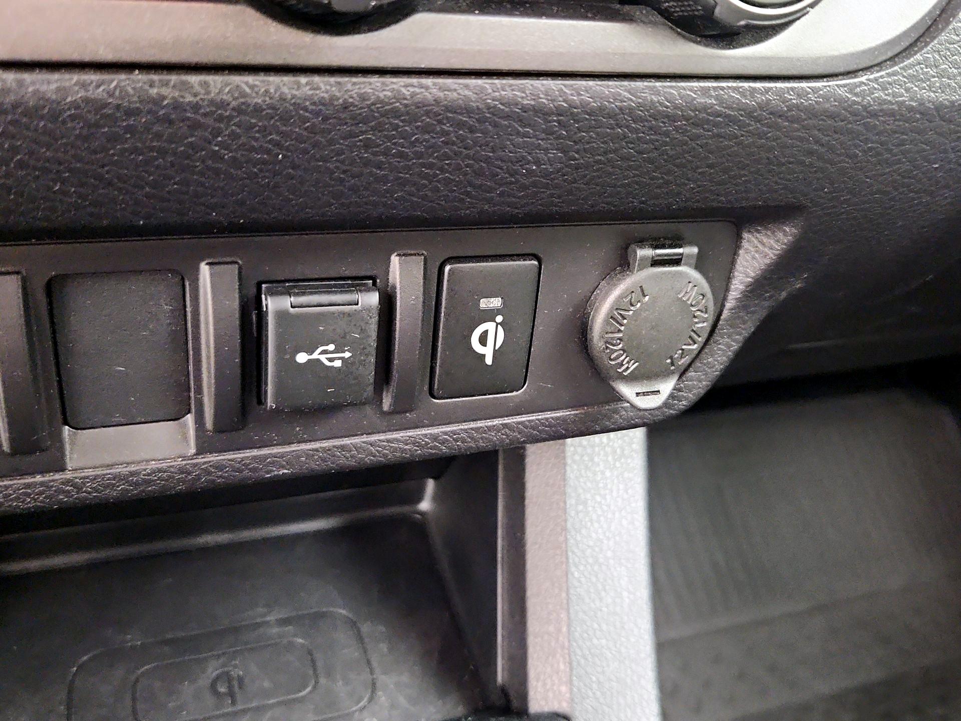 Thumbnail: 2022 Toyota Tacoma - 19