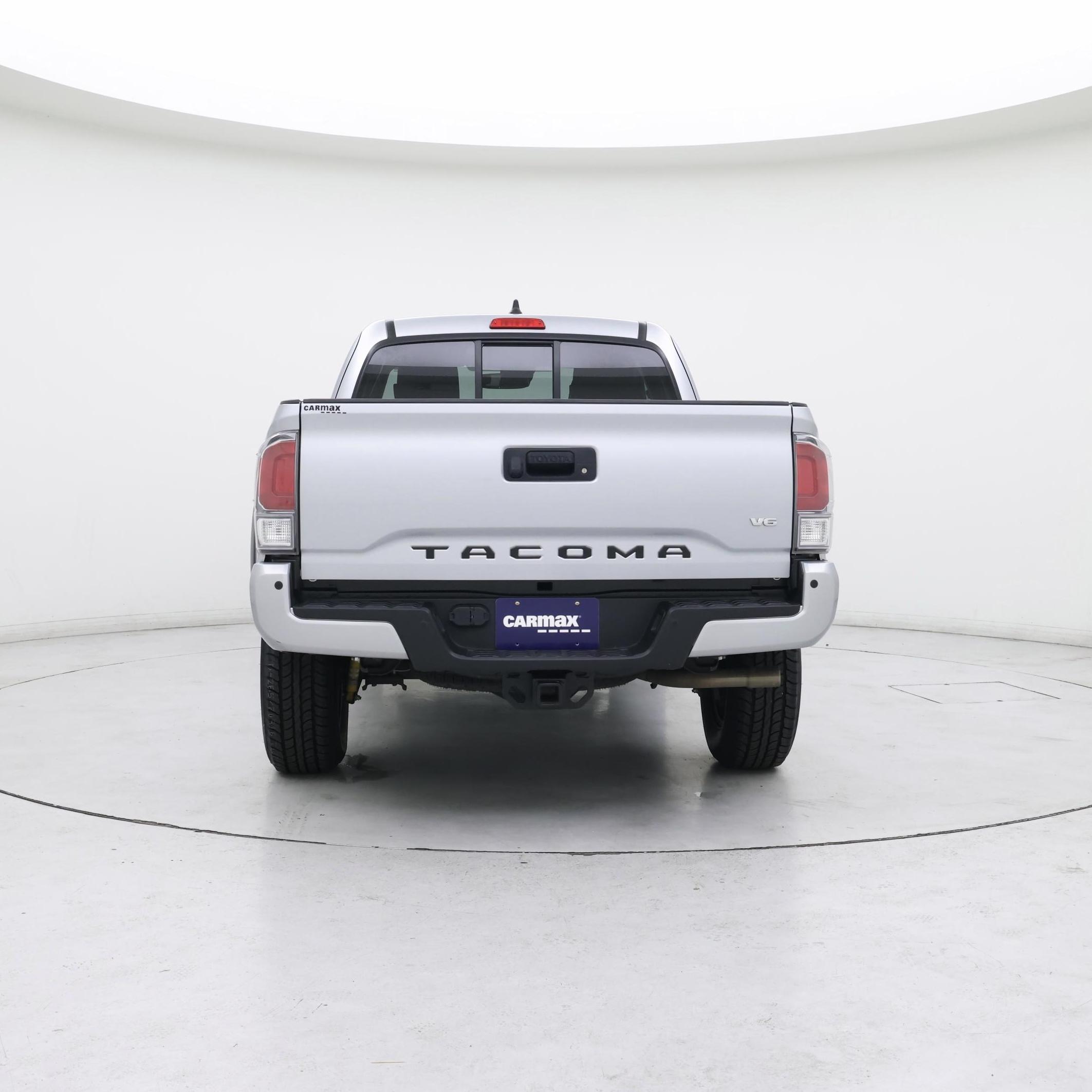 Thumbnail: 2022 Toyota Tacoma - 6