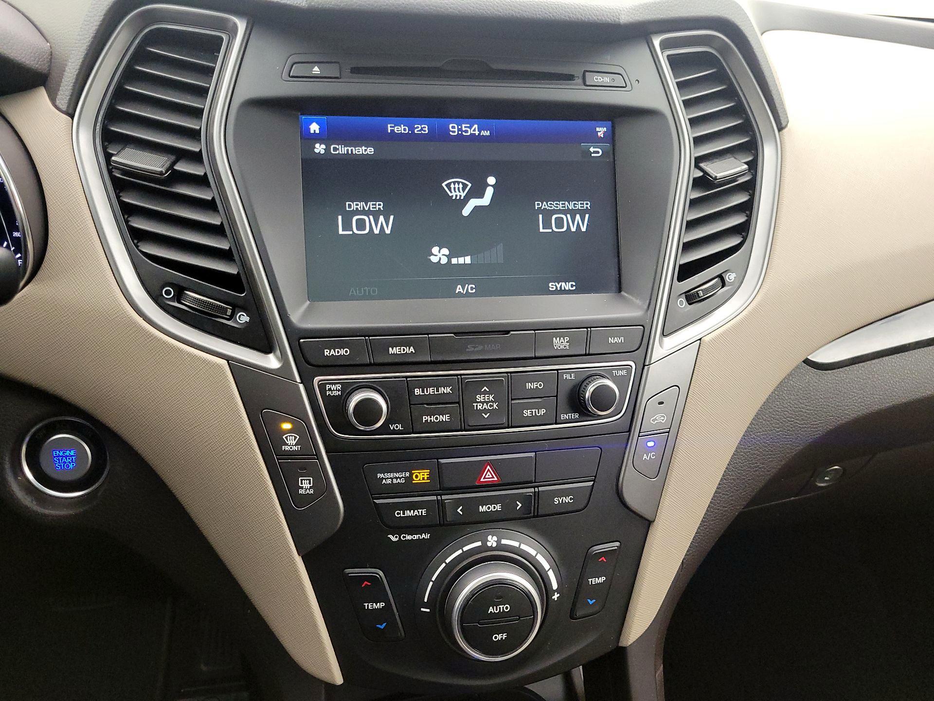 Thumbnail: 2017 Hyundai Santa Fe - 17