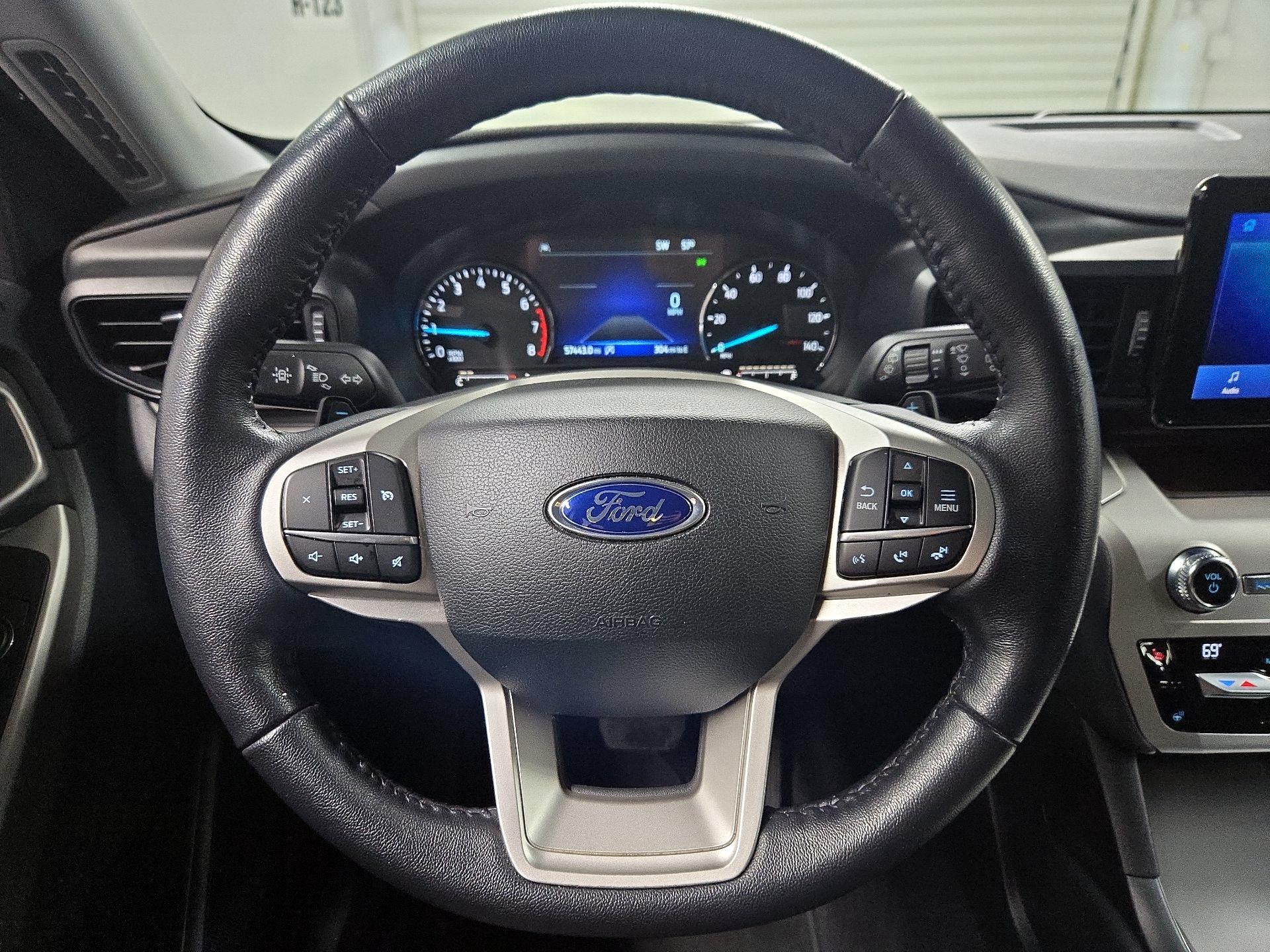 Thumbnail: 2020 Ford Explorer - 10