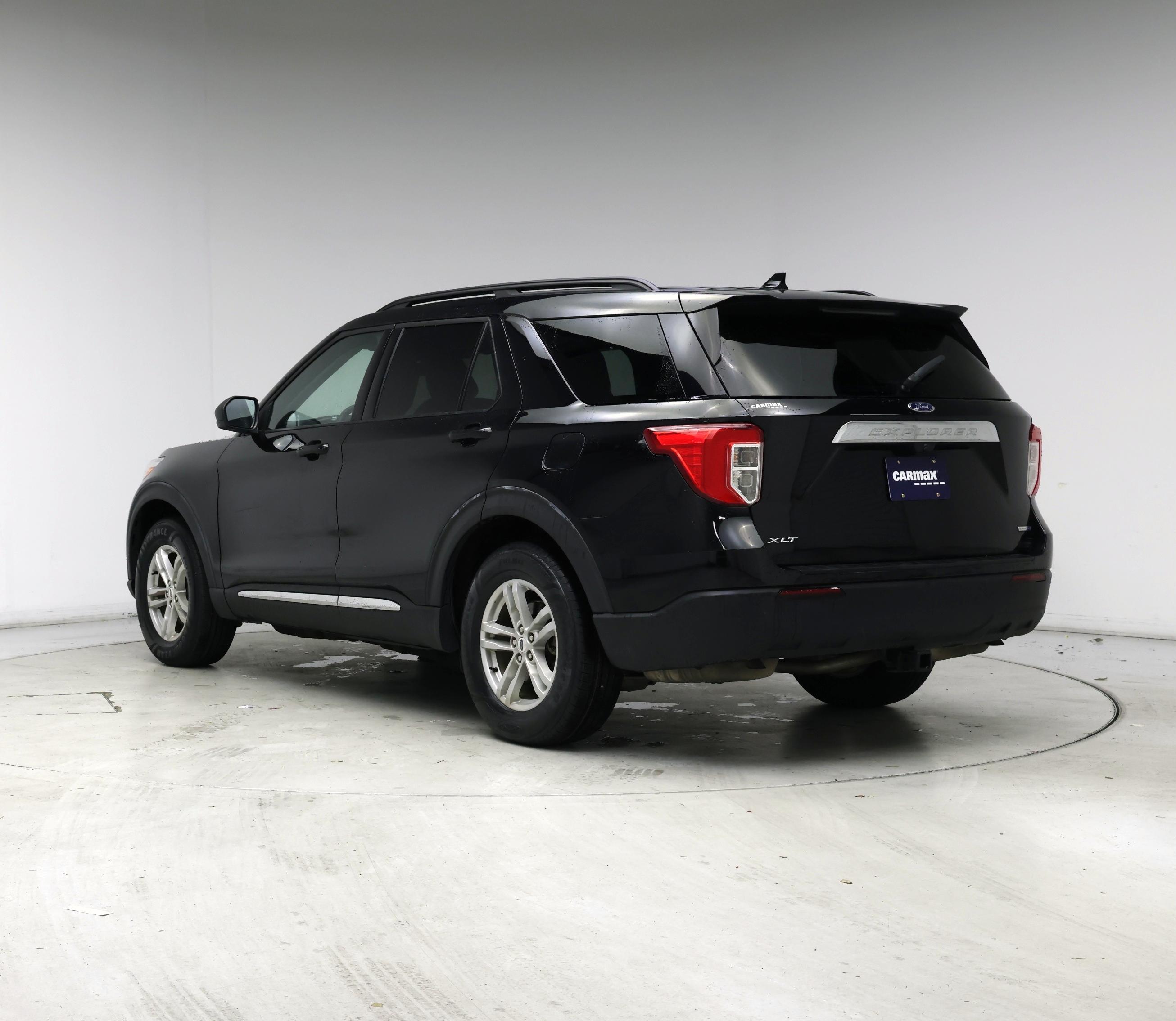 Thumbnail: 2020 Ford Explorer - 2