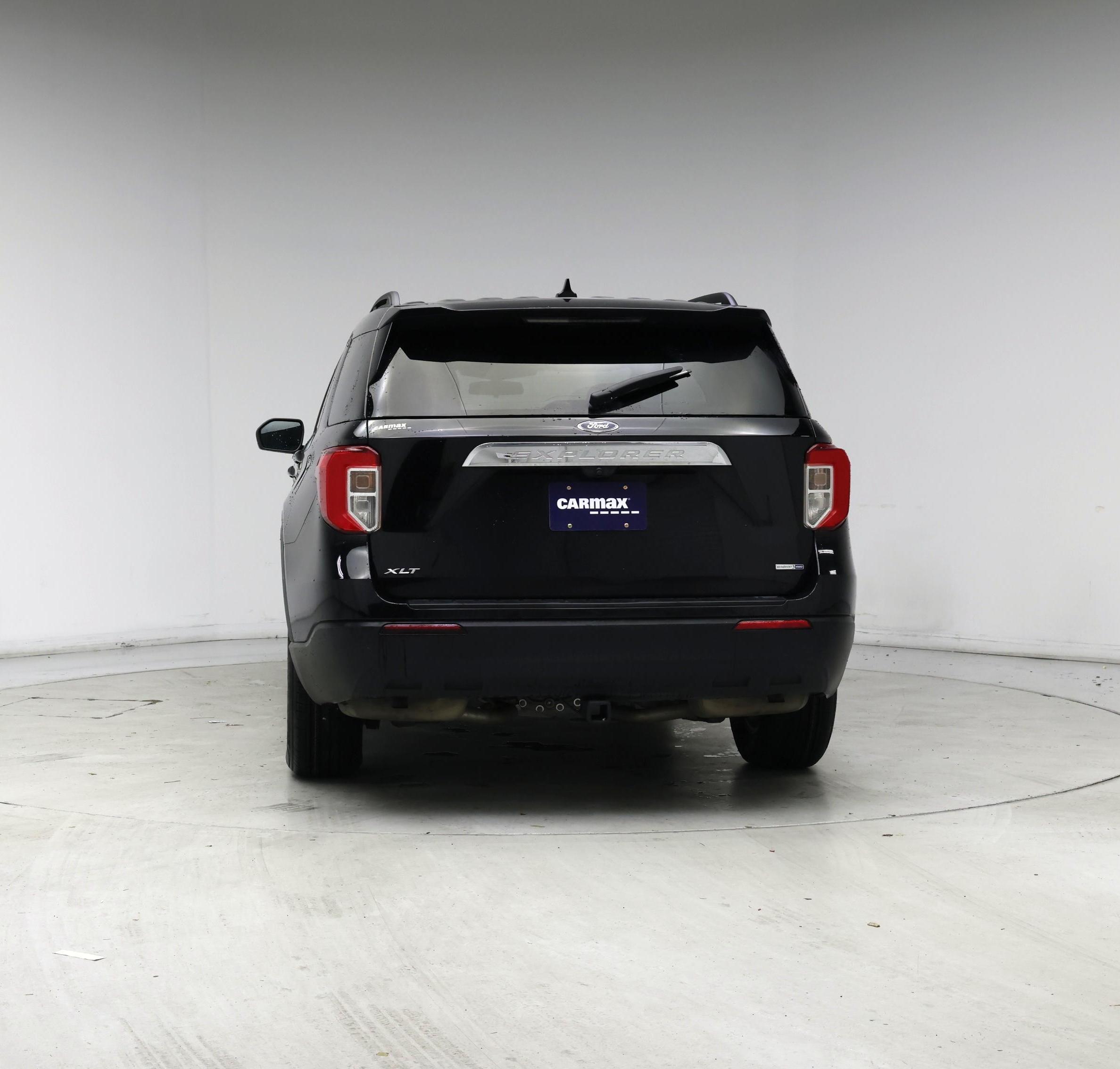 Thumbnail: 2020 Ford Explorer - 6