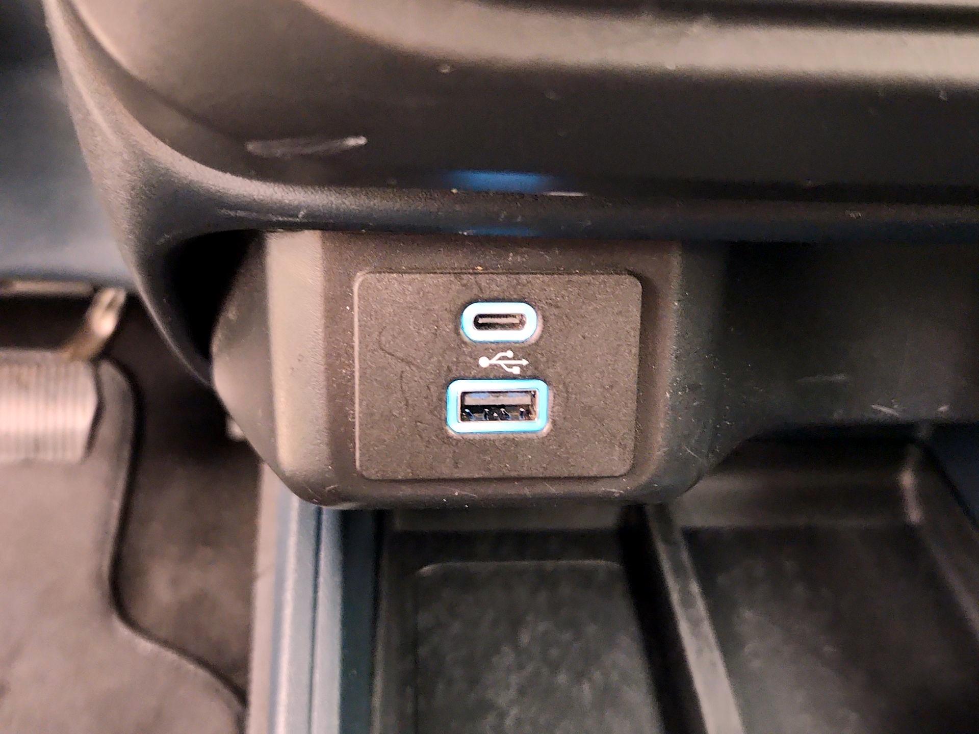 Thumbnail: 2023 Ford Maverick - 18