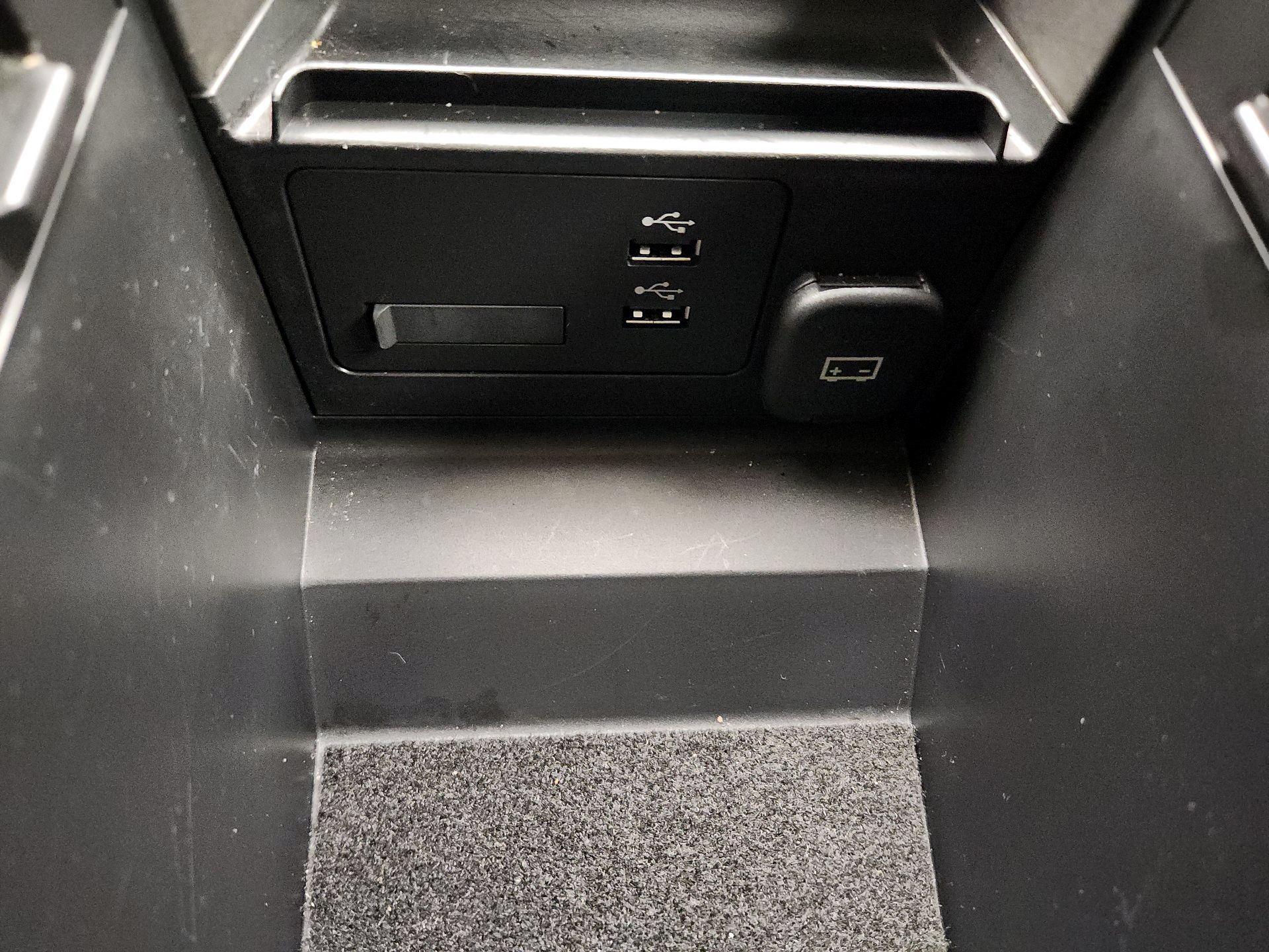 Thumbnail: 2023 Mazda CX-30 - 18