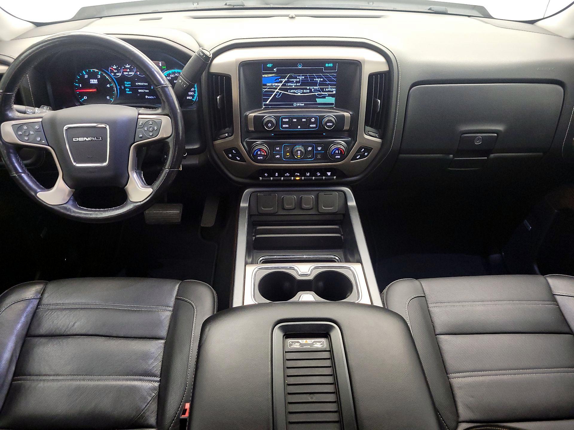 Thumbnail: 2018 GMC Sierra 3500 - 9