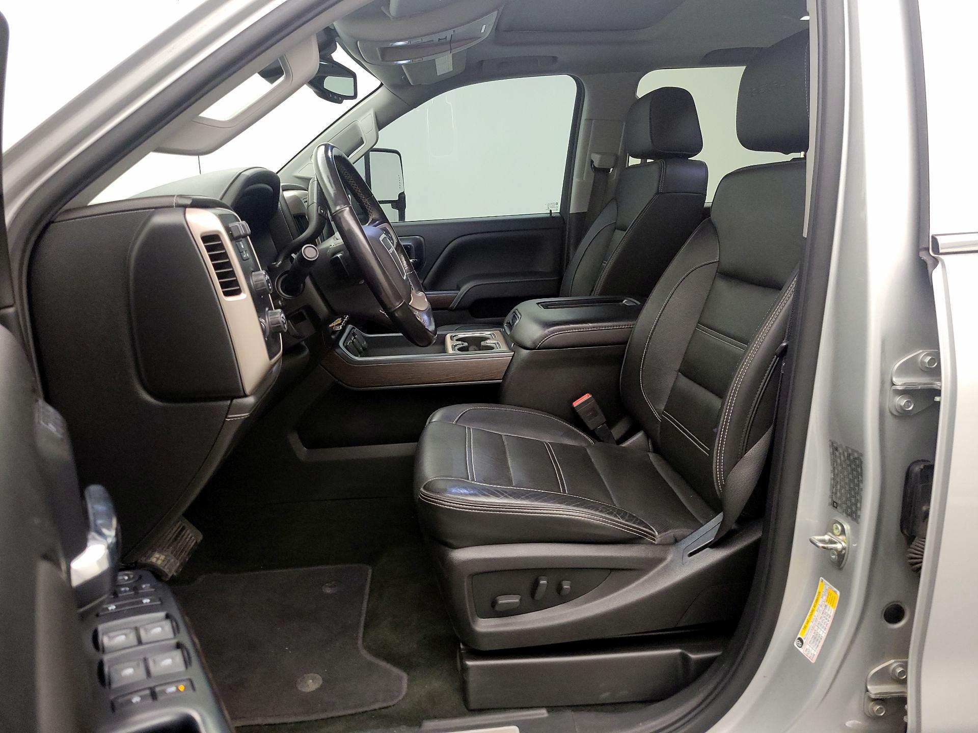 Thumbnail: 2018 GMC Sierra 3500 - 11