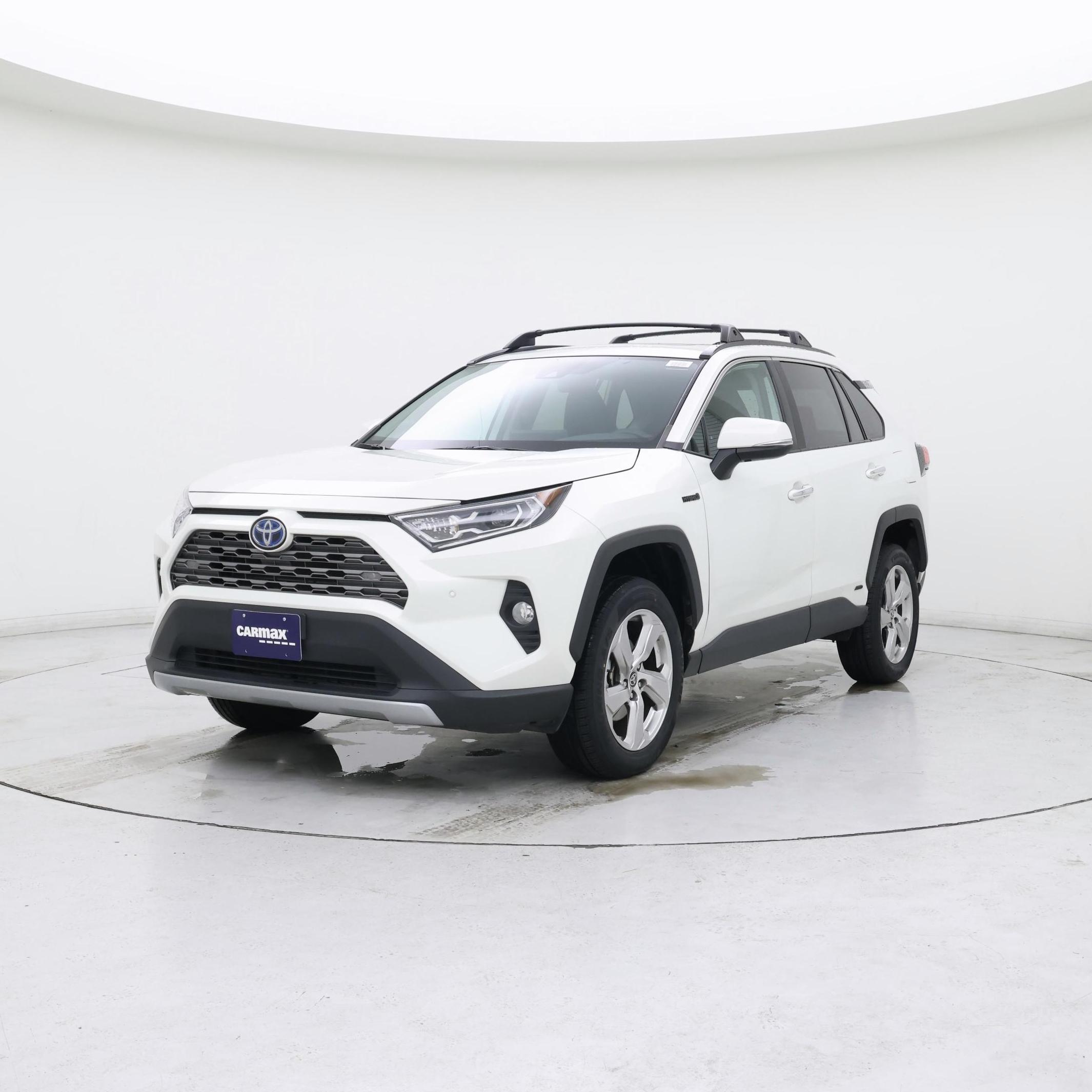 Thumbnail: 2021 Toyota RAV4 - 4