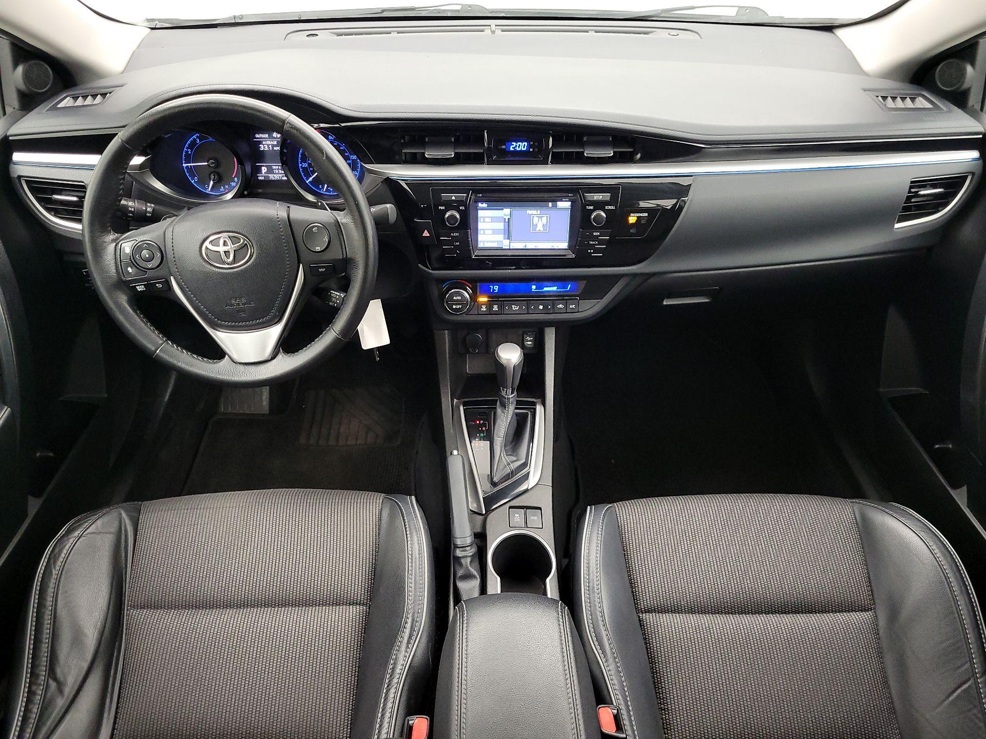 Thumbnail: 2015 Toyota Corolla - 9