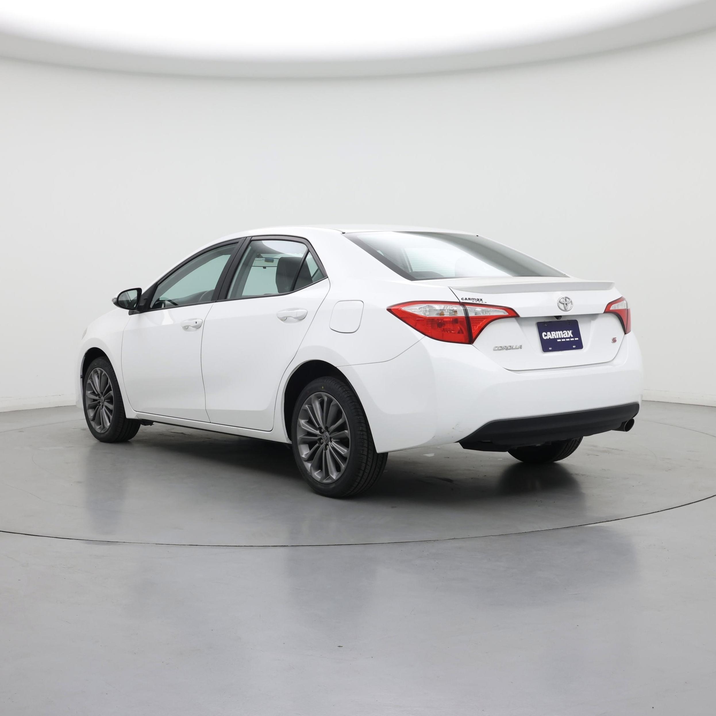 Thumbnail: 2015 Toyota Corolla - 2