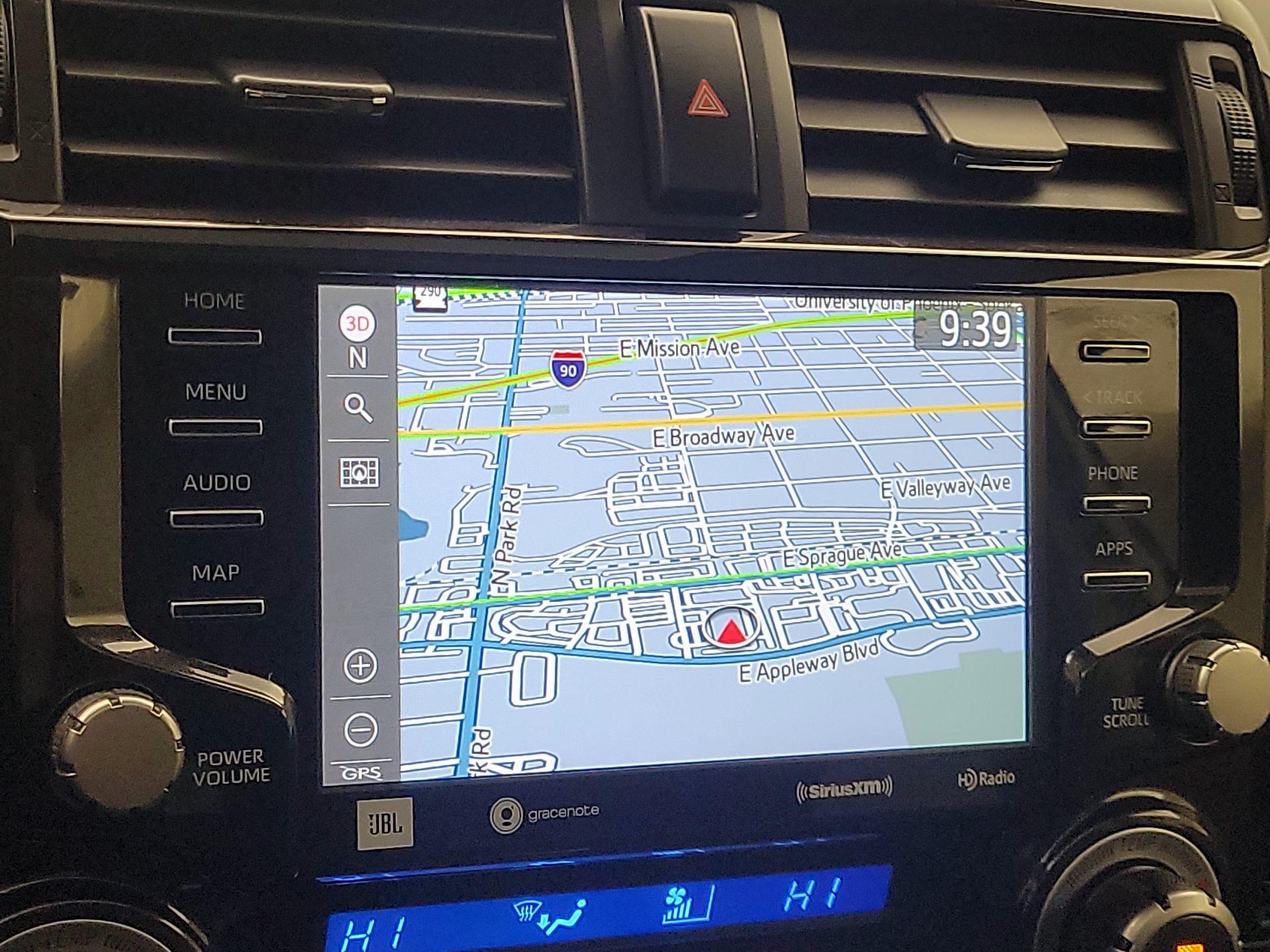 Thumbnail: 2021 Toyota 4Runner - 14