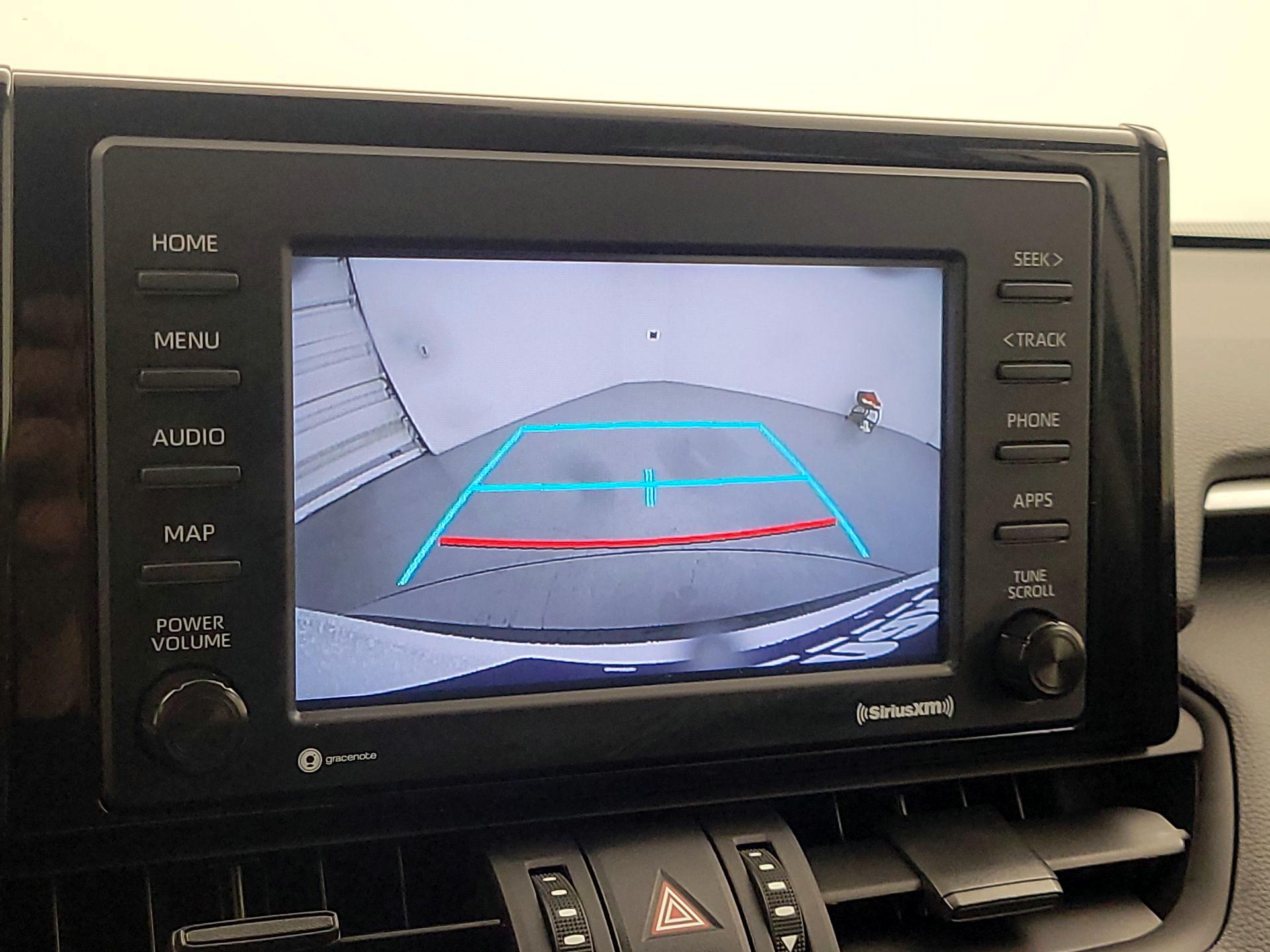 Thumbnail: 2022 Toyota RAV4 - 15