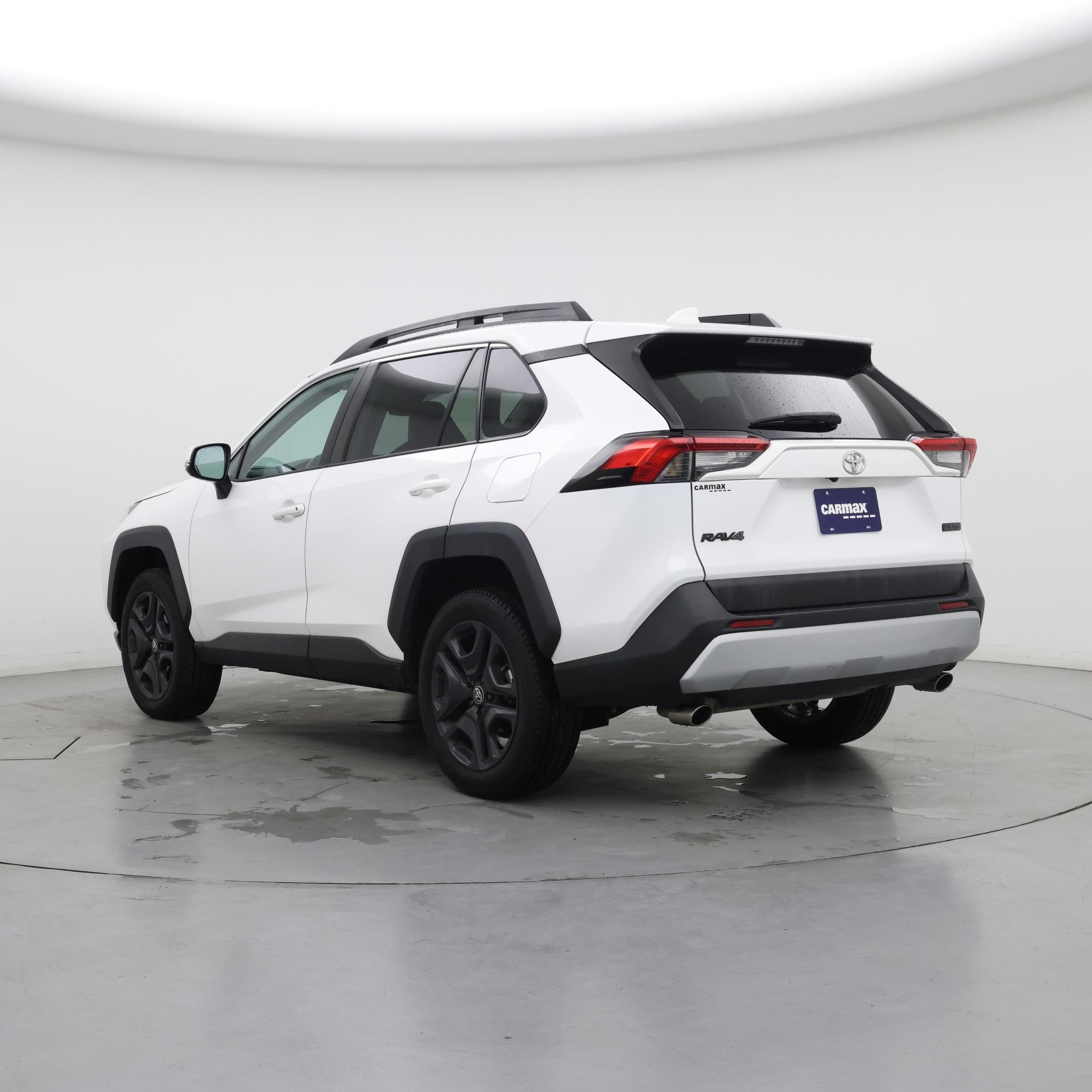 Thumbnail: 2022 Toyota RAV4 - 2