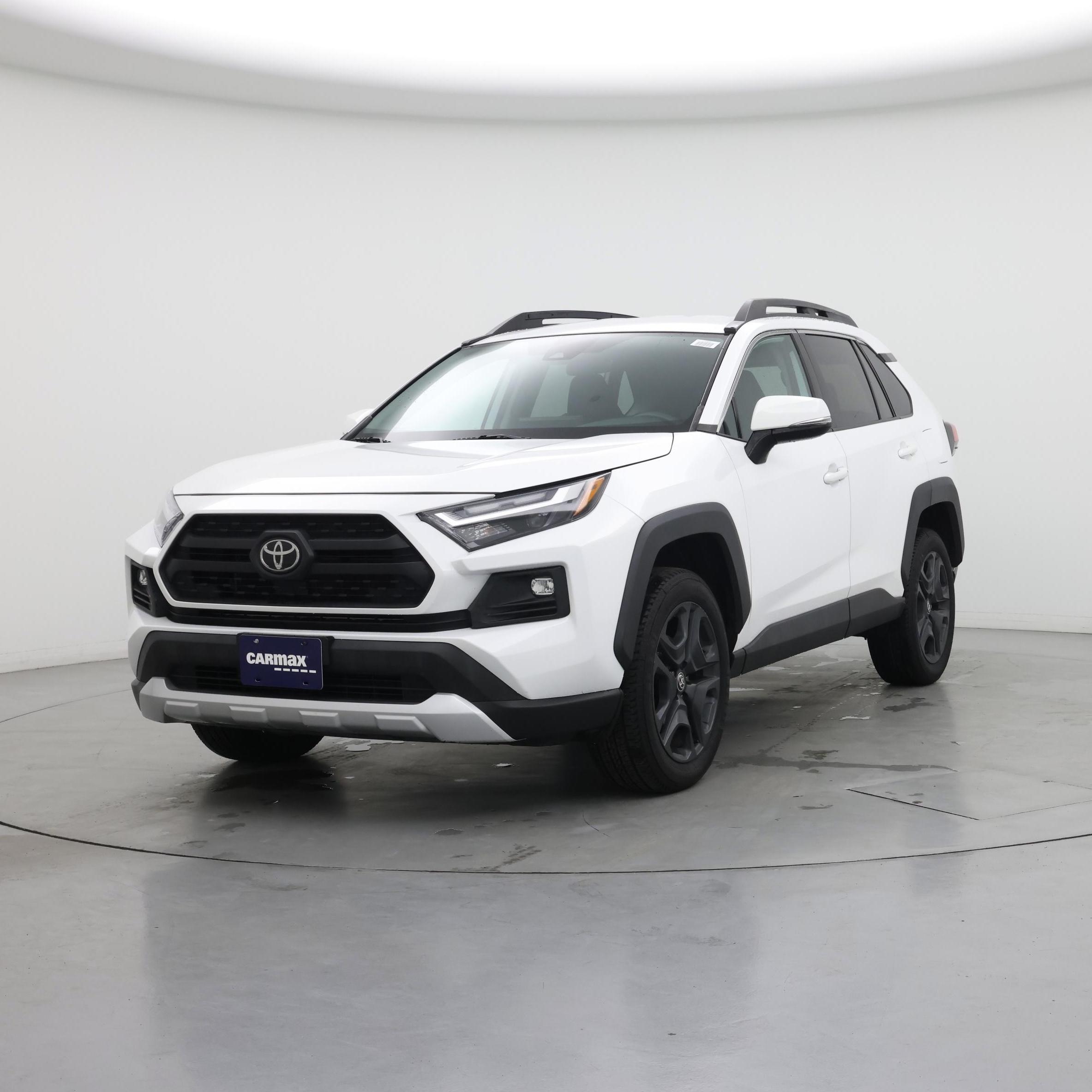 Thumbnail: 2022 Toyota RAV4 - 4