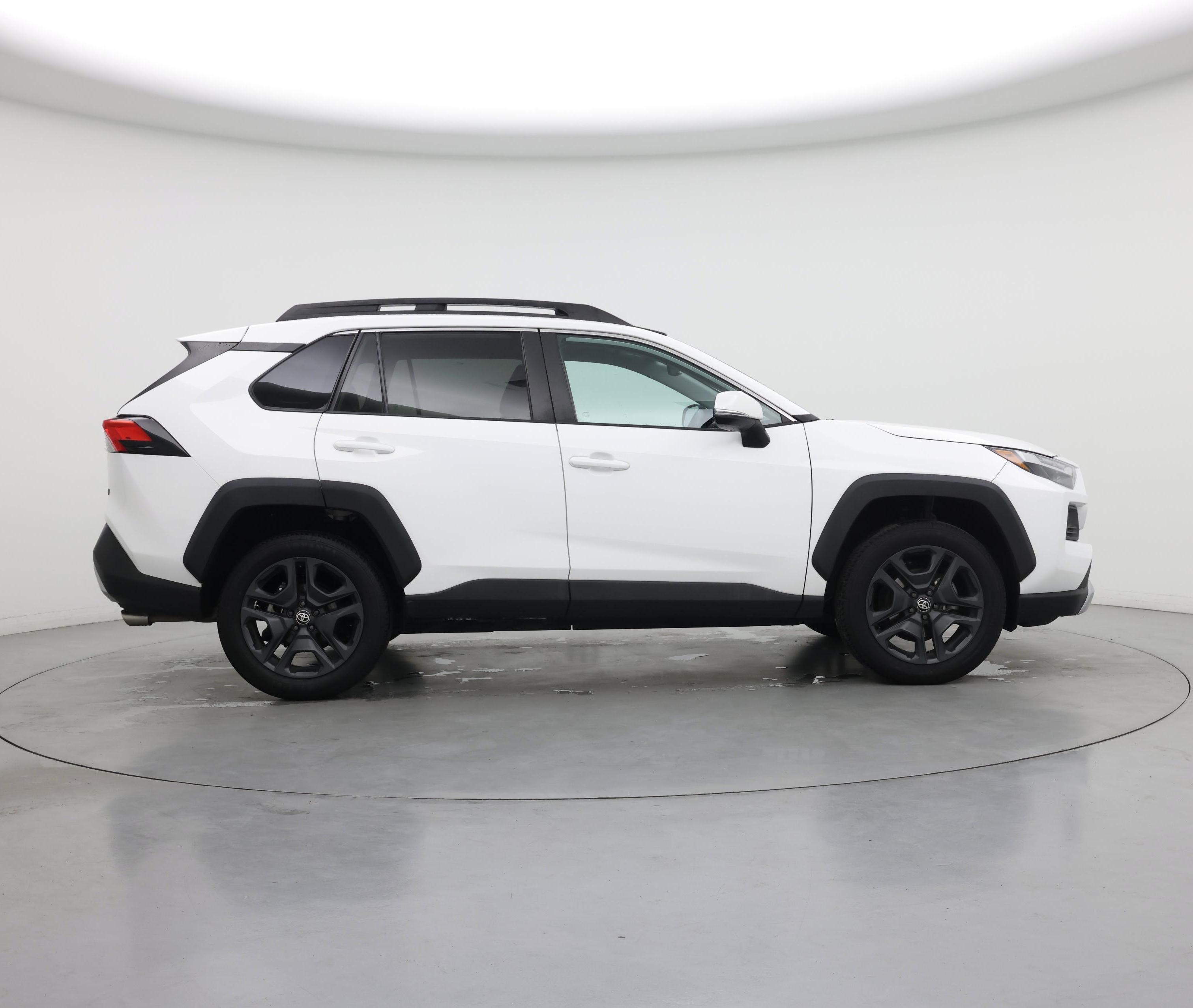 Thumbnail: 2022 Toyota RAV4 - 7