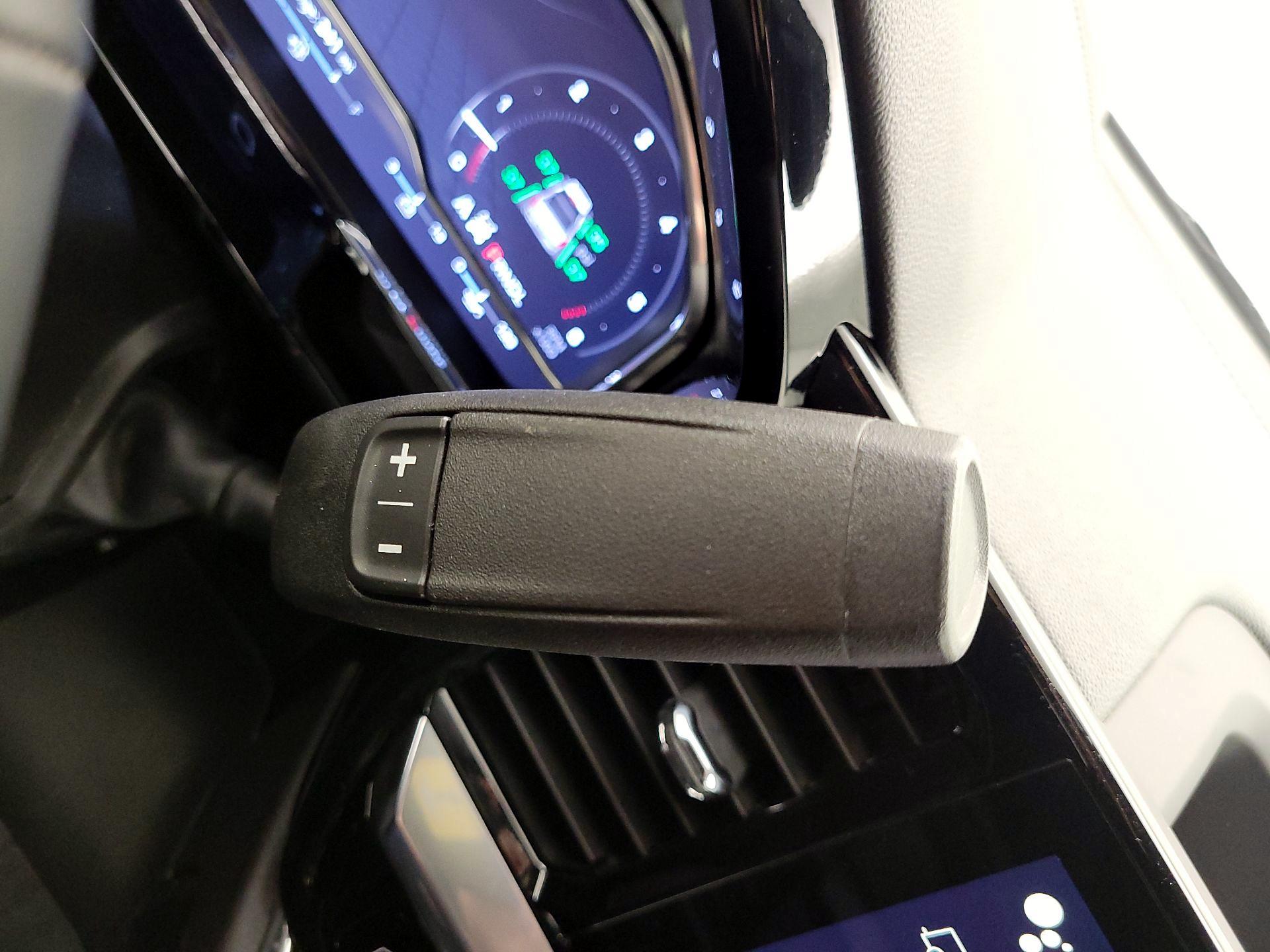 Thumbnail: 2023 GMC Sierra 1500 - 17