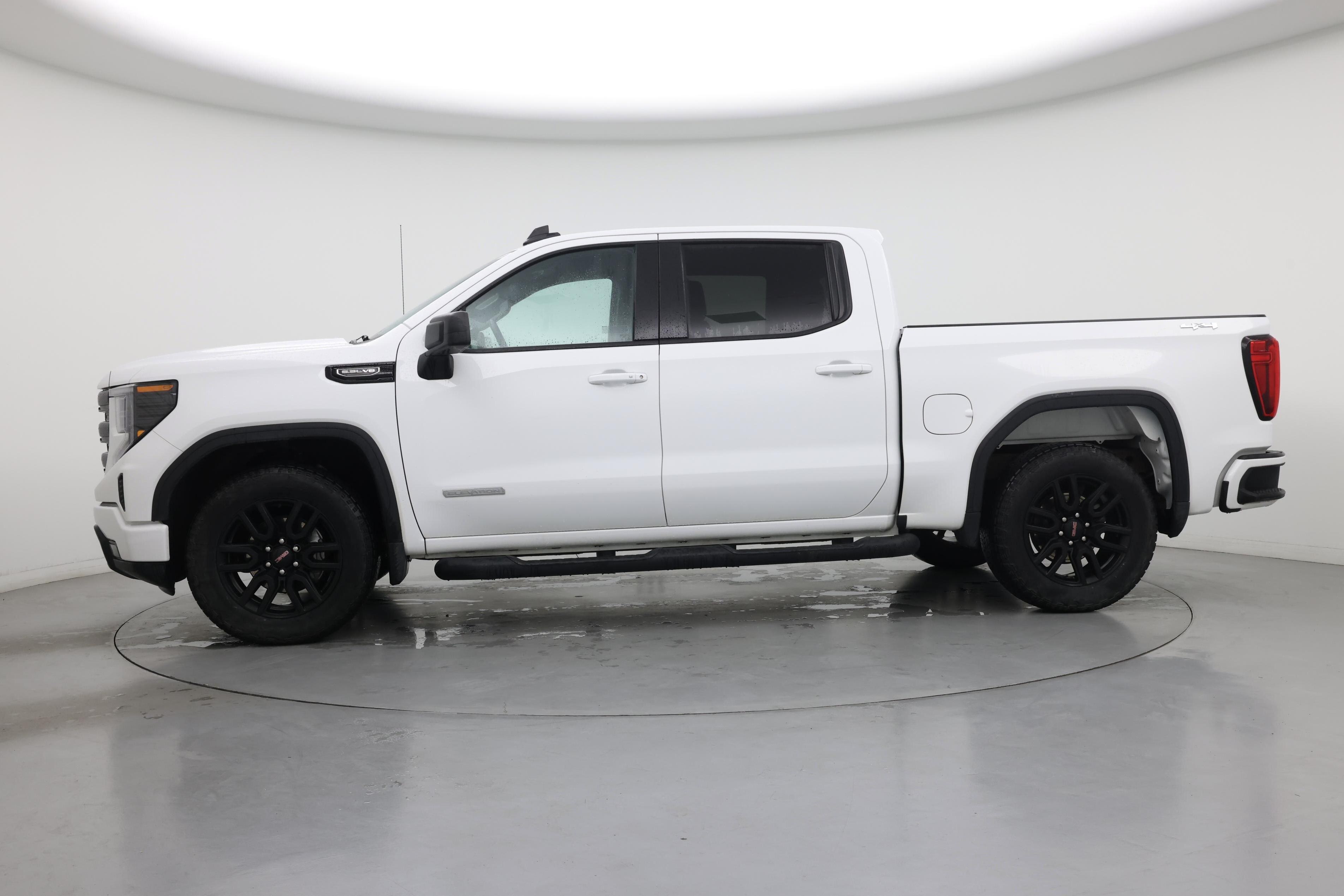 Thumbnail: 2023 GMC Sierra 1500 - 3