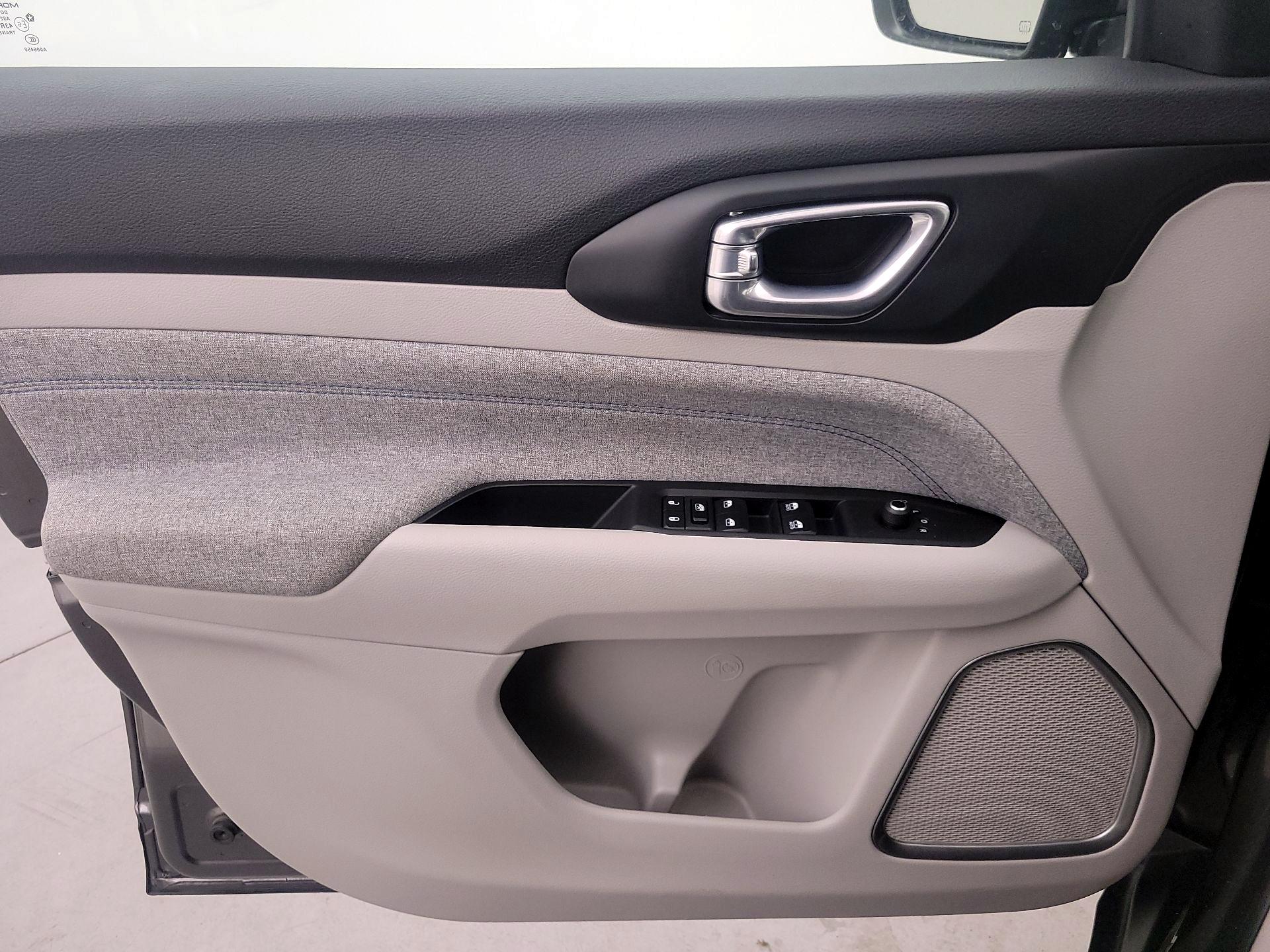 Thumbnail: 2024 Jeep Compass - 12