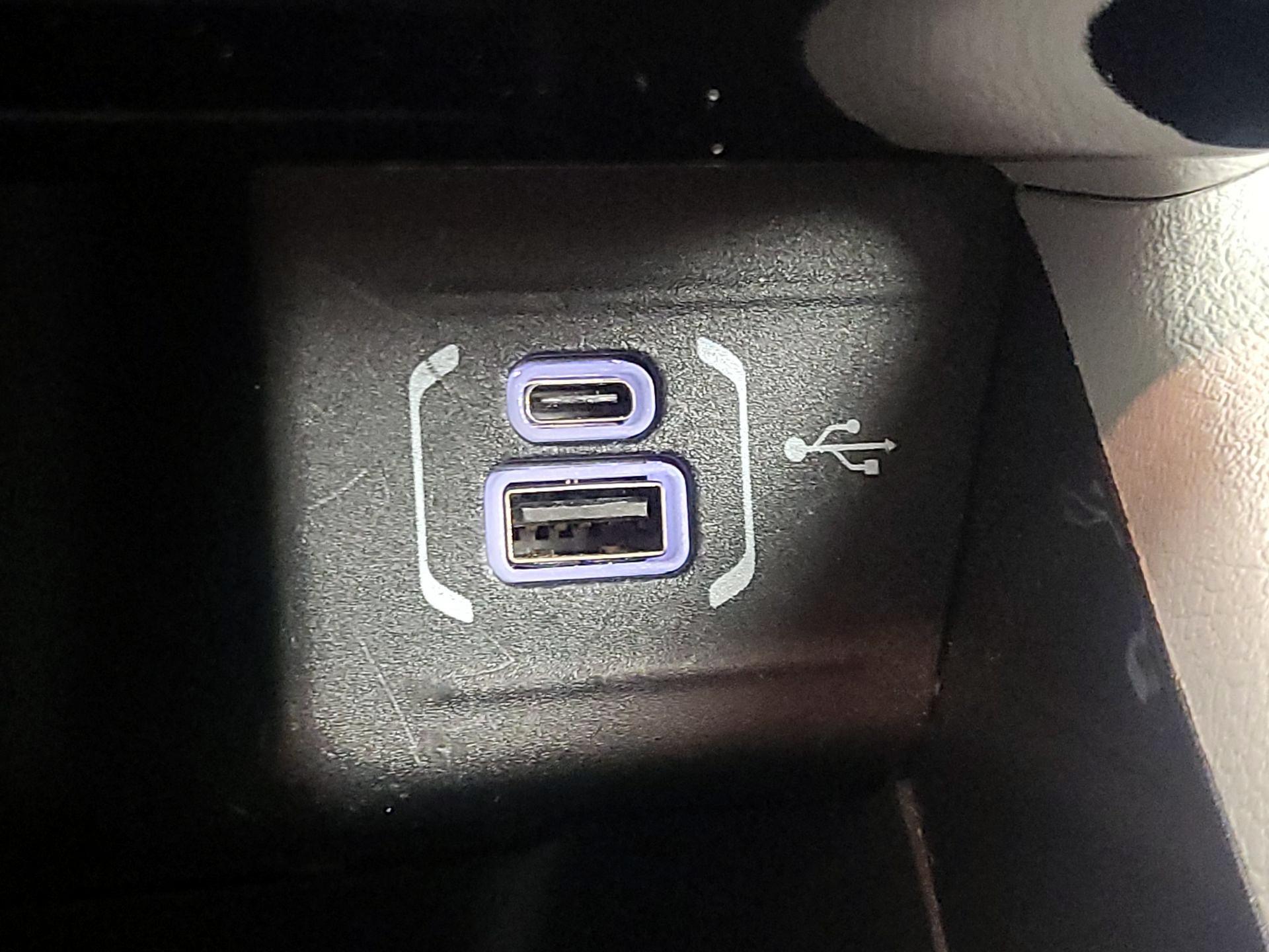 Thumbnail: 2024 Jeep Compass - 18