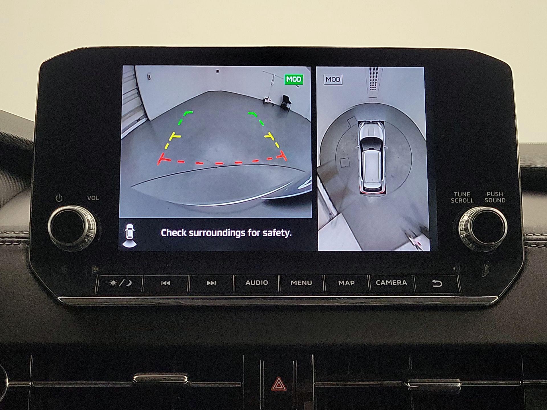 Thumbnail: 2022 Mitsubishi Outlander - 15