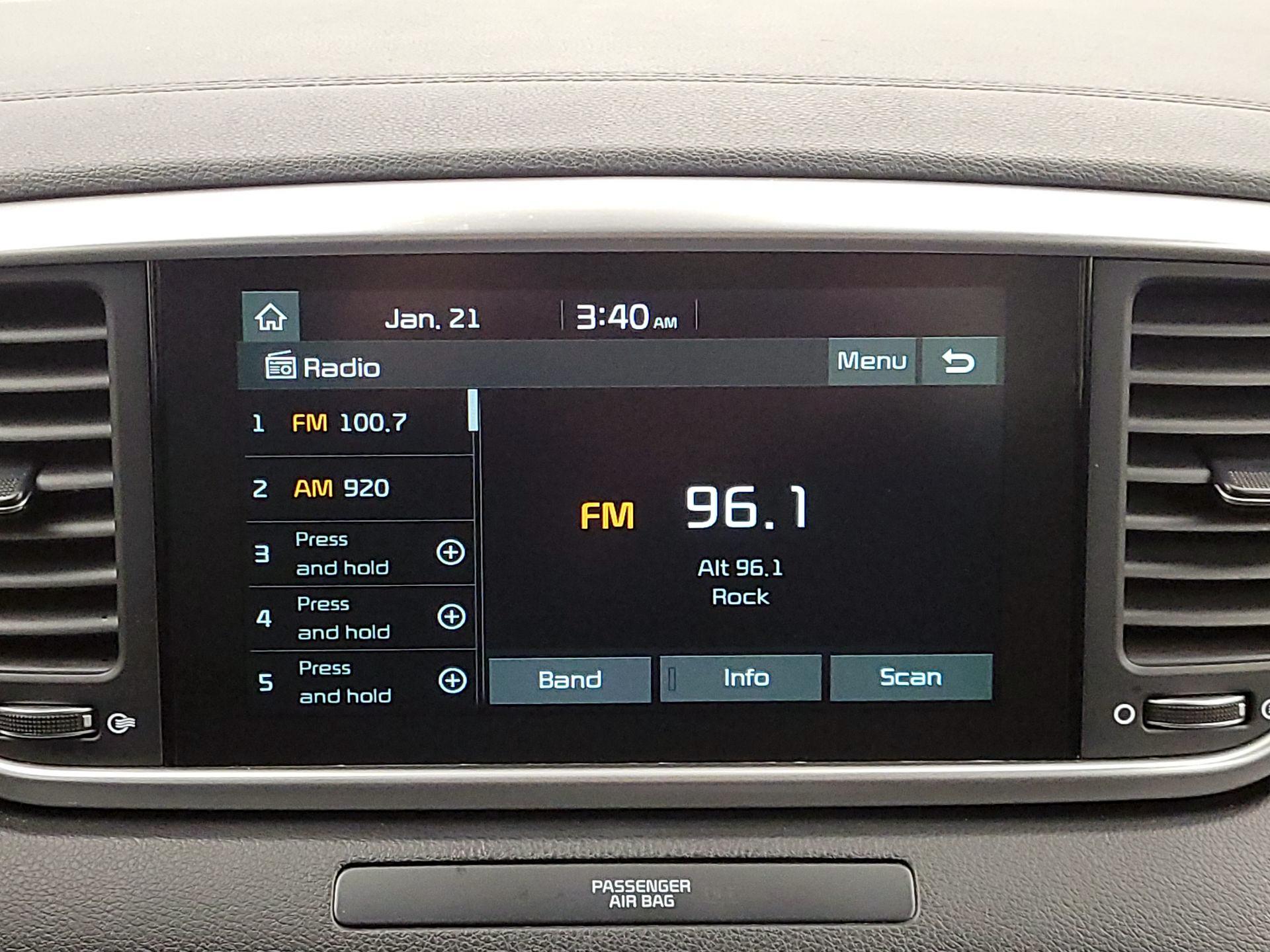 Thumbnail: 2020 Kia Sportage - 15