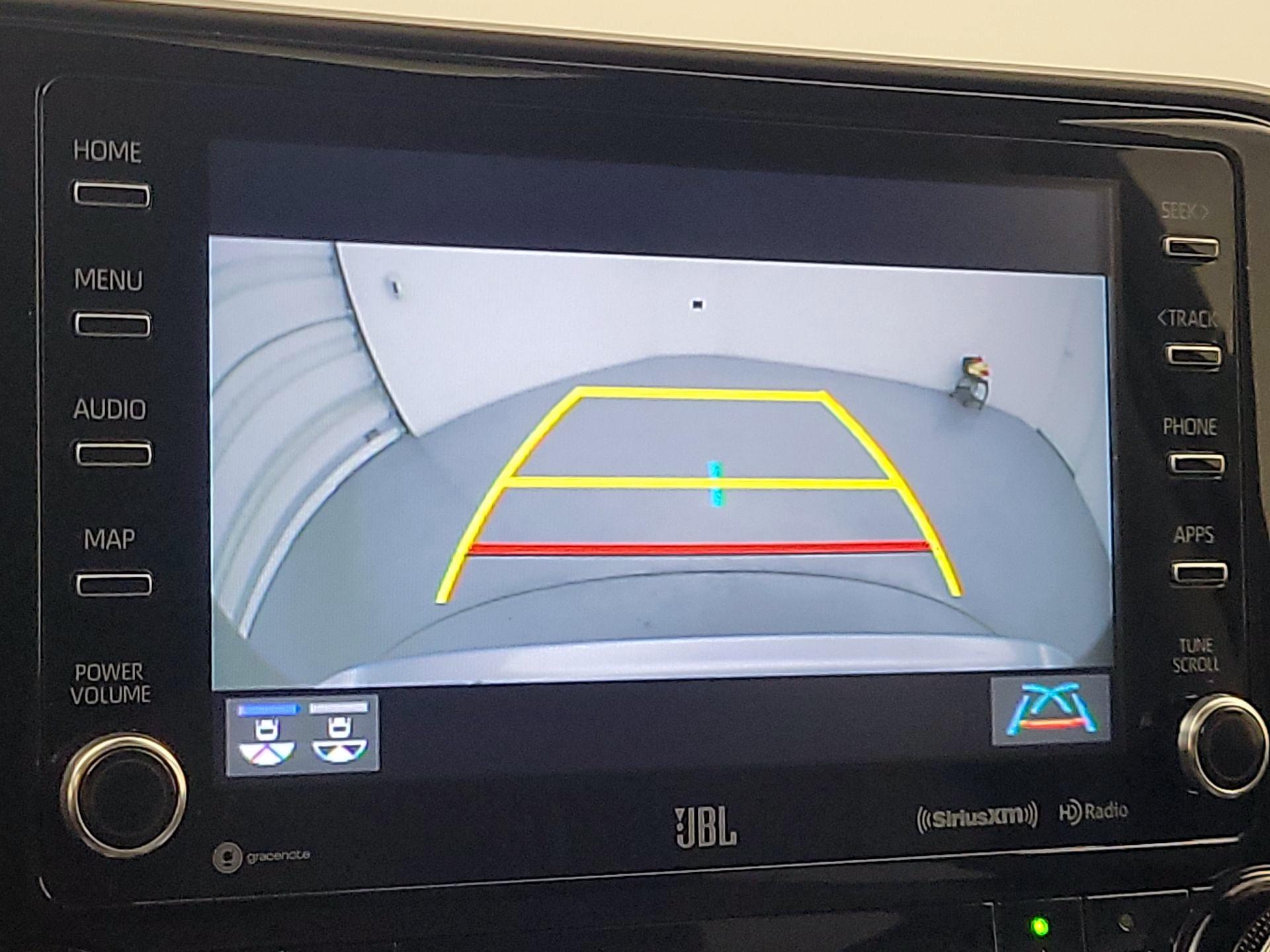 Thumbnail: 2021 Toyota Highlander - 15