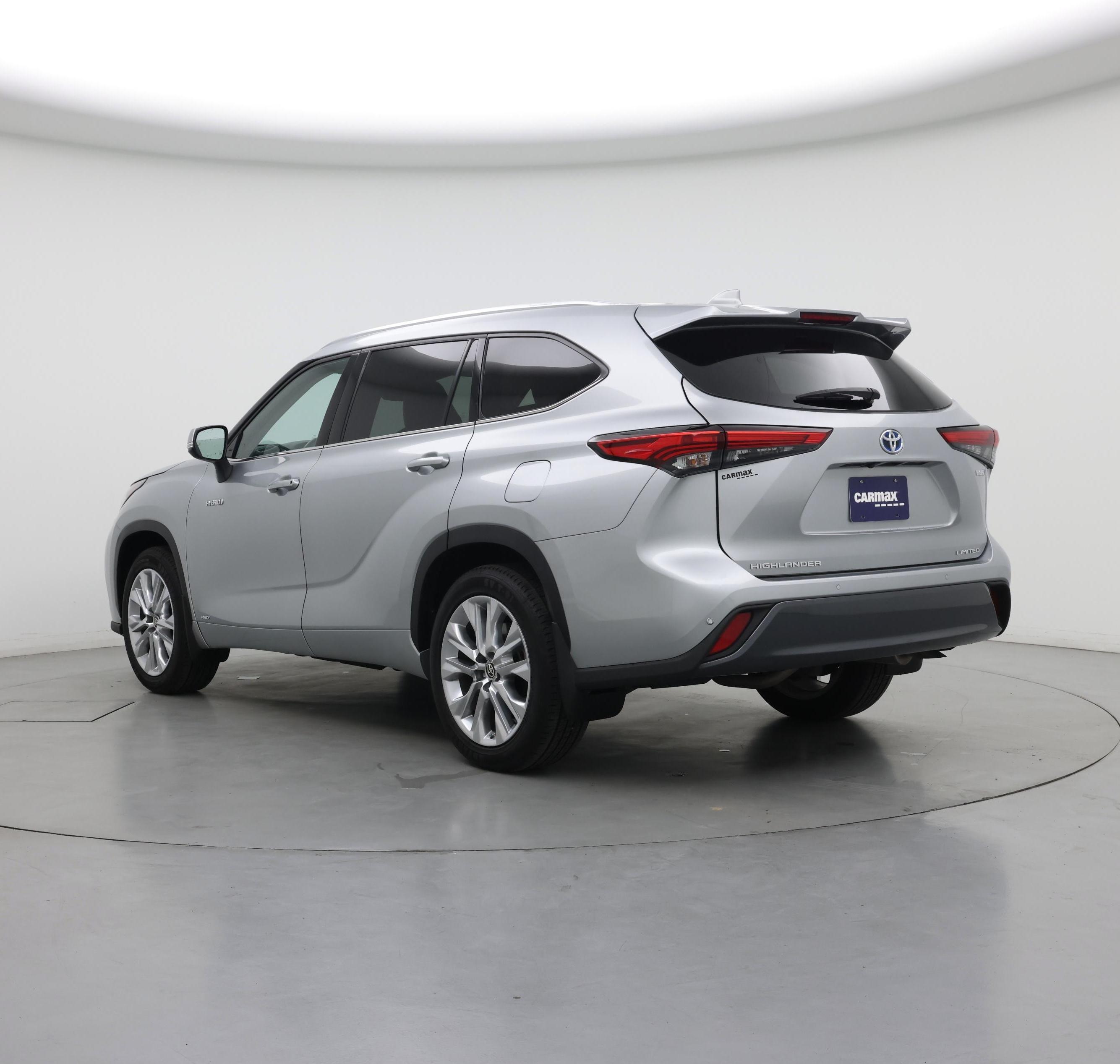 Thumbnail: 2021 Toyota Highlander - 2