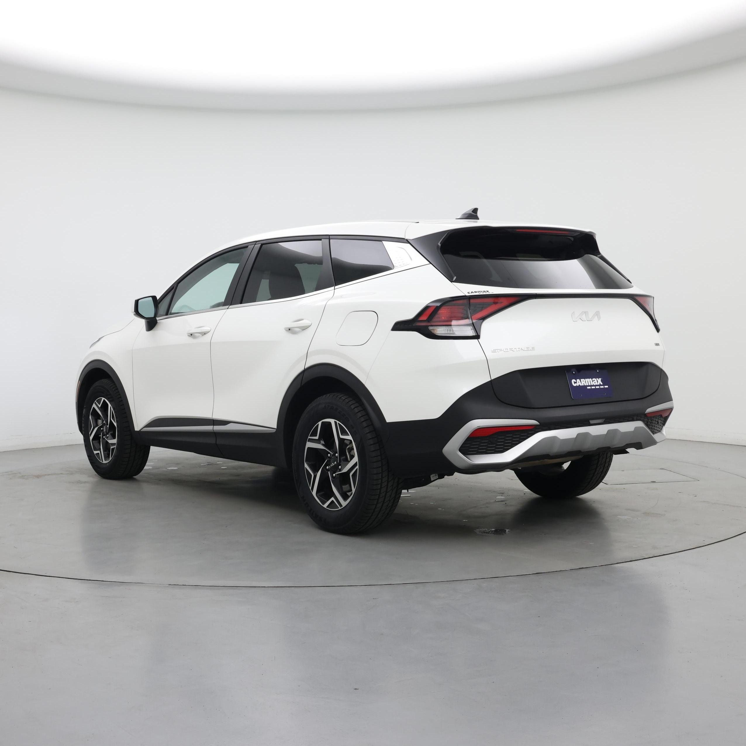 Thumbnail: 2023 Kia Sportage - 2