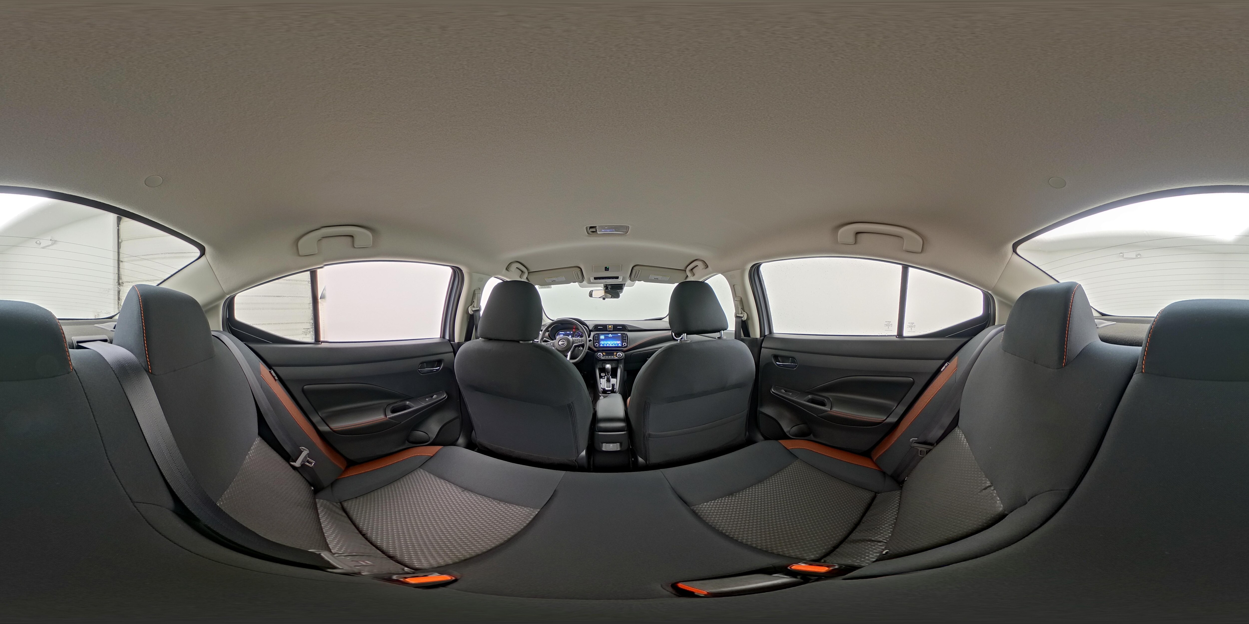 2024 Nissan Versa Sedan SR - Photo 24