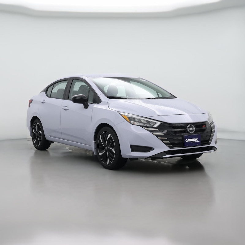 2024 Nissan Versa SR