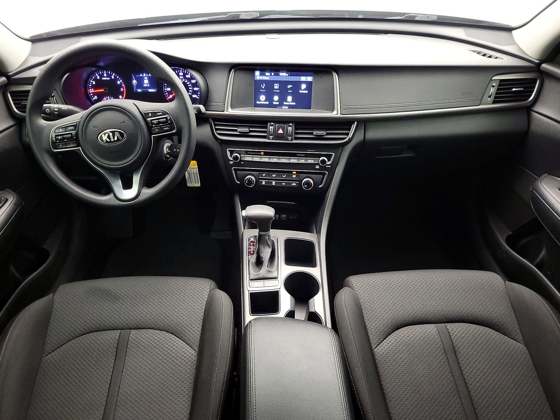 Thumbnail: 2018 Kia Optima - 9