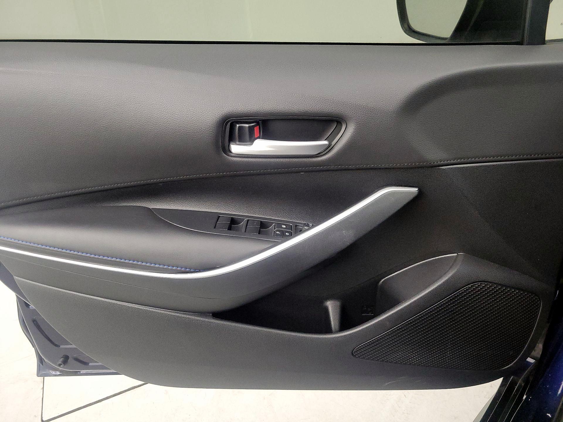 Thumbnail: 2020 Toyota Corolla - 12