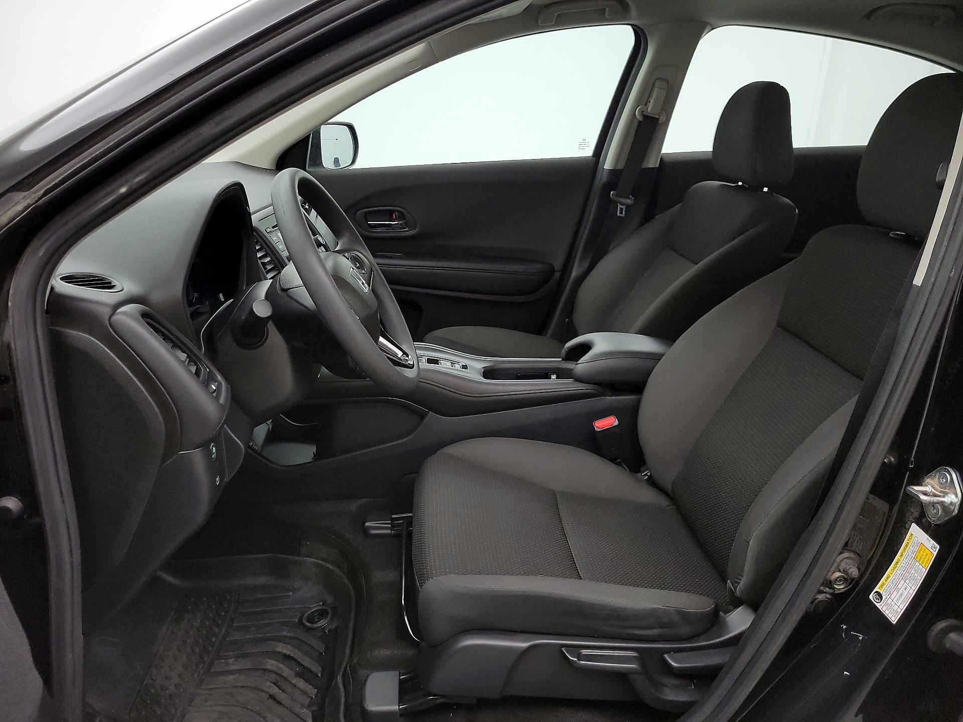 Thumbnail: 2019 Honda HR-V - 11