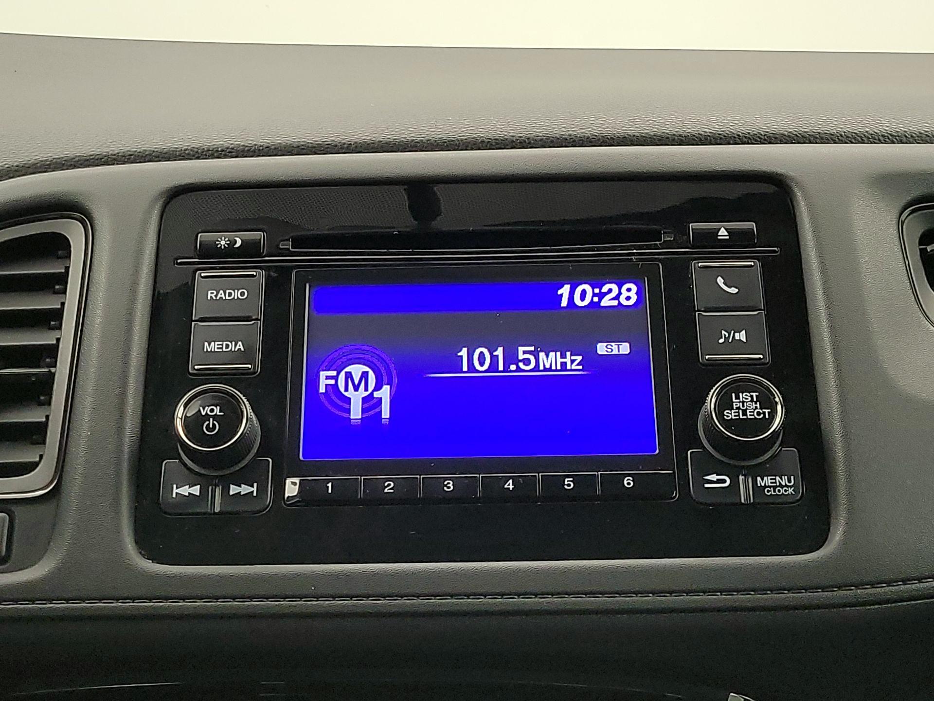 Thumbnail: 2019 Honda HR-V - 15