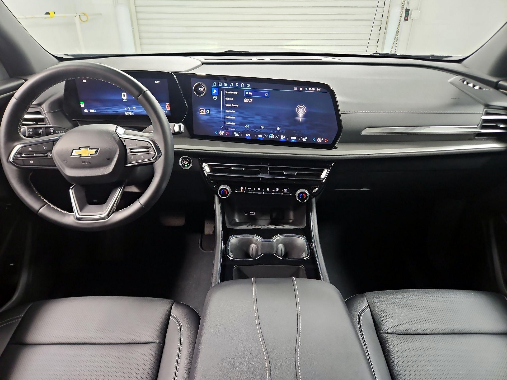 Thumbnail: 2025 Chevrolet Traverse - 9