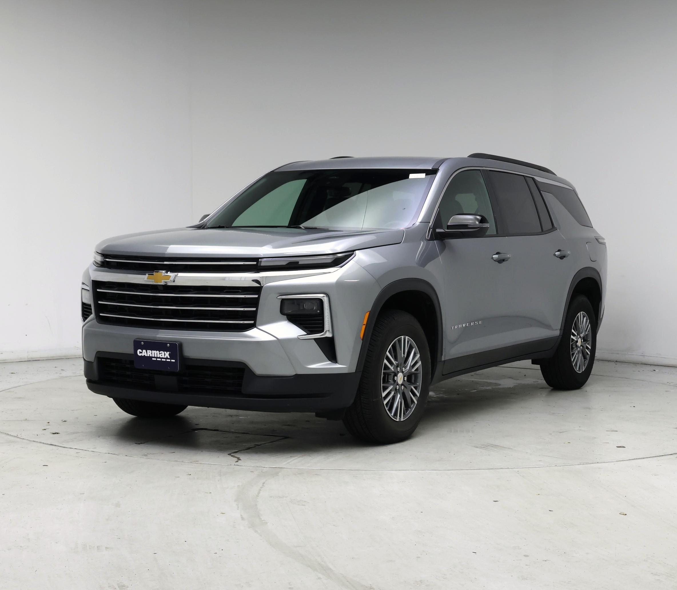 Thumbnail: 2025 Chevrolet Traverse - 4