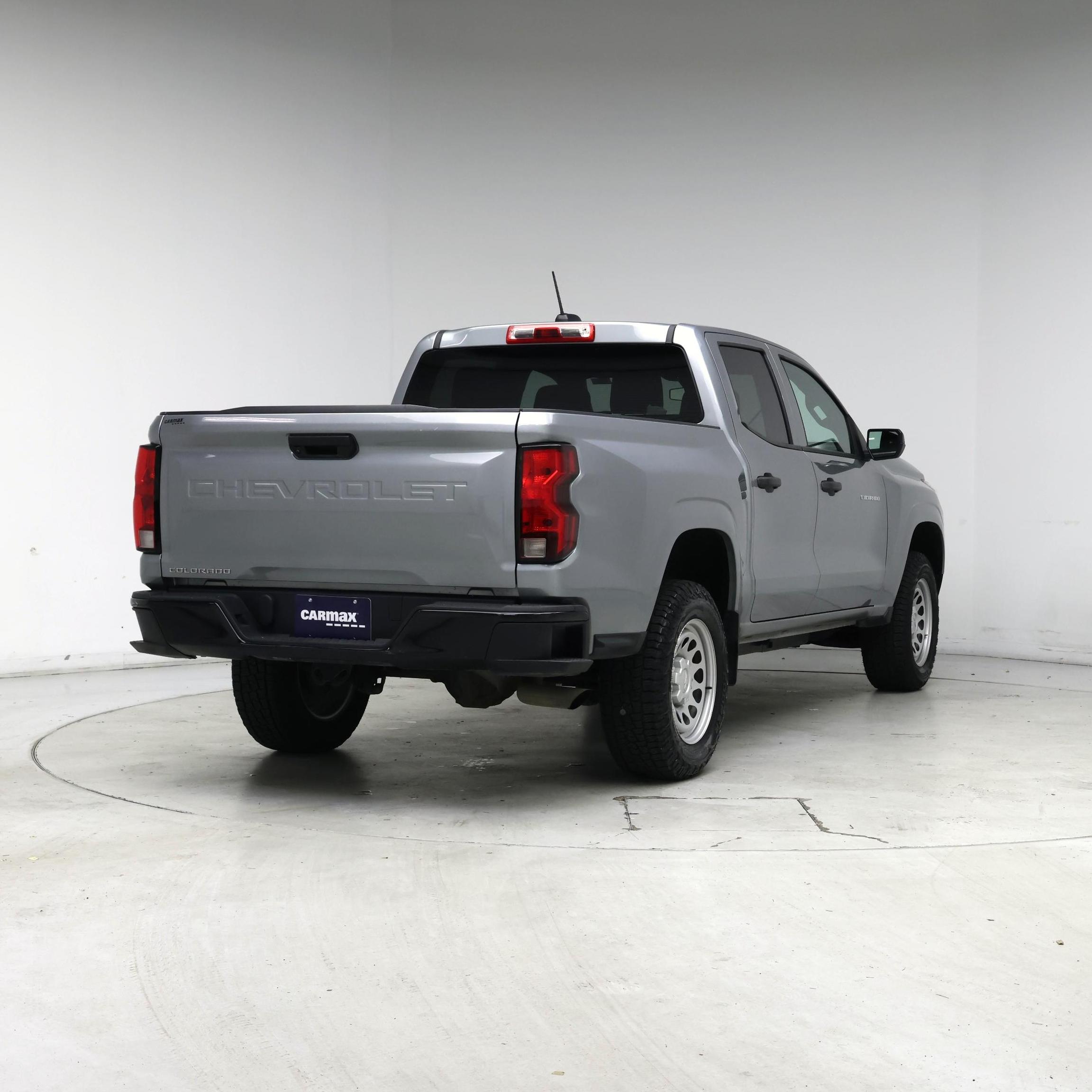 Thumbnail: 2023 Chevrolet Colorado - 8
