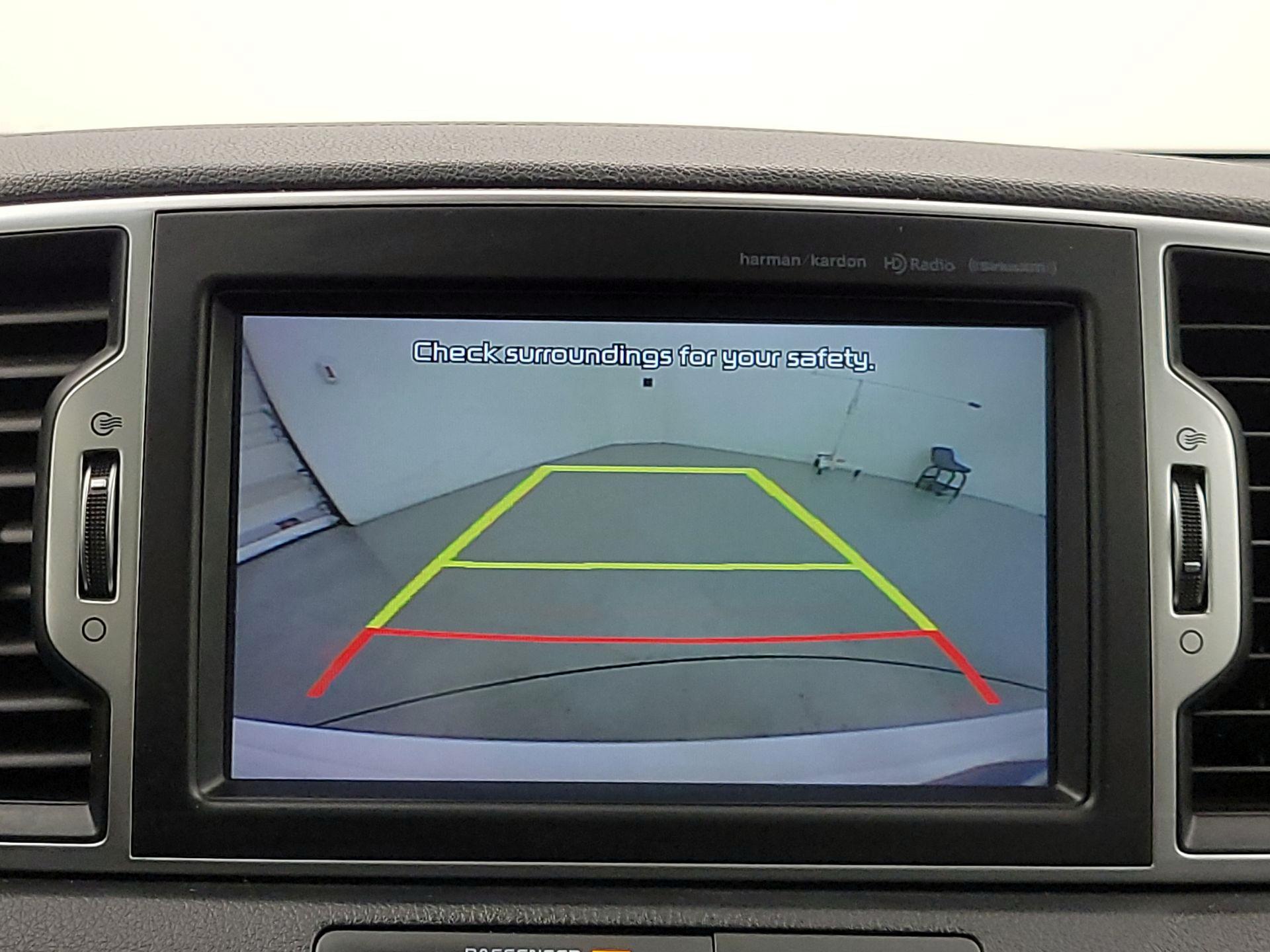 Thumbnail: 2017 Kia Sportage - 15