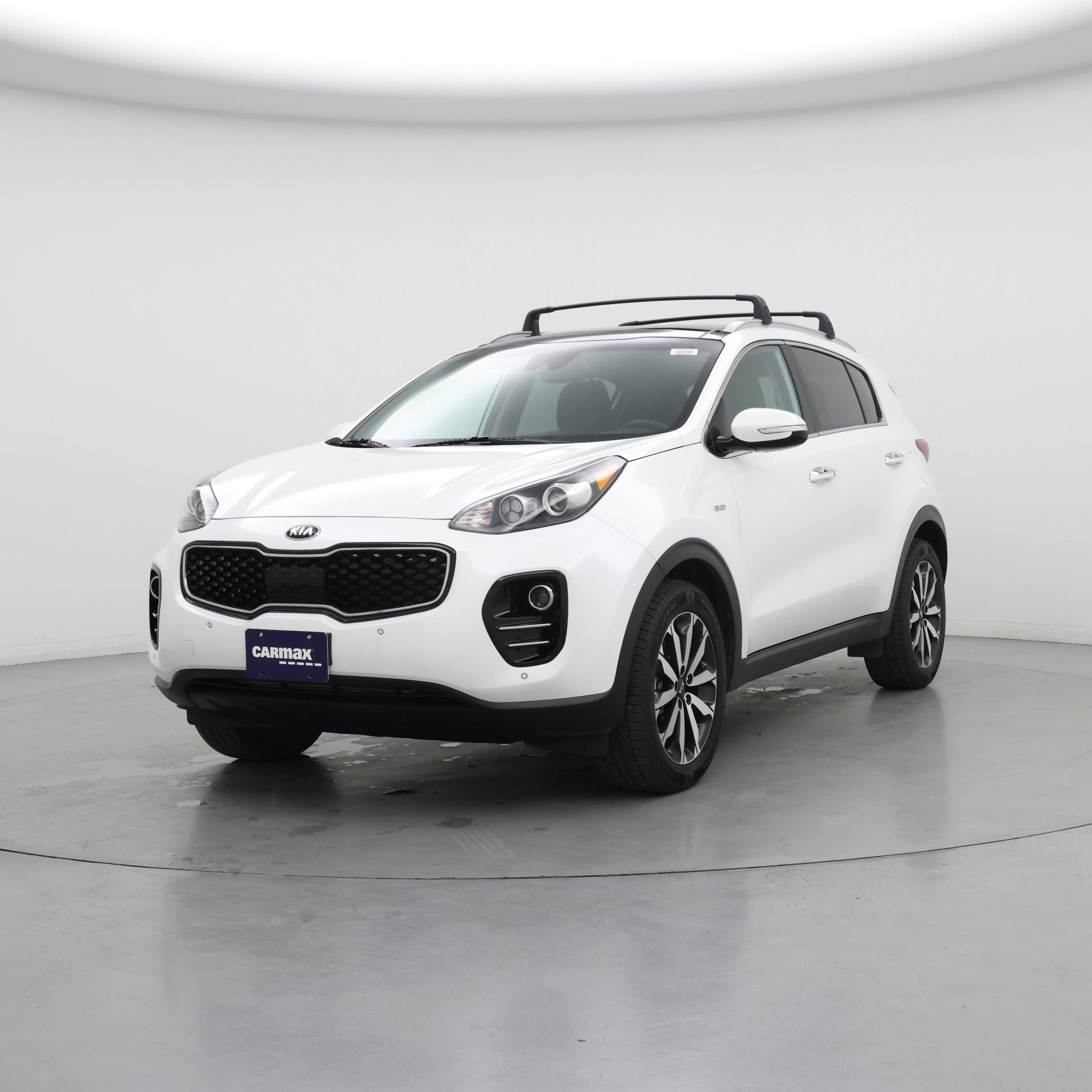 Thumbnail: 2017 Kia Sportage - 4