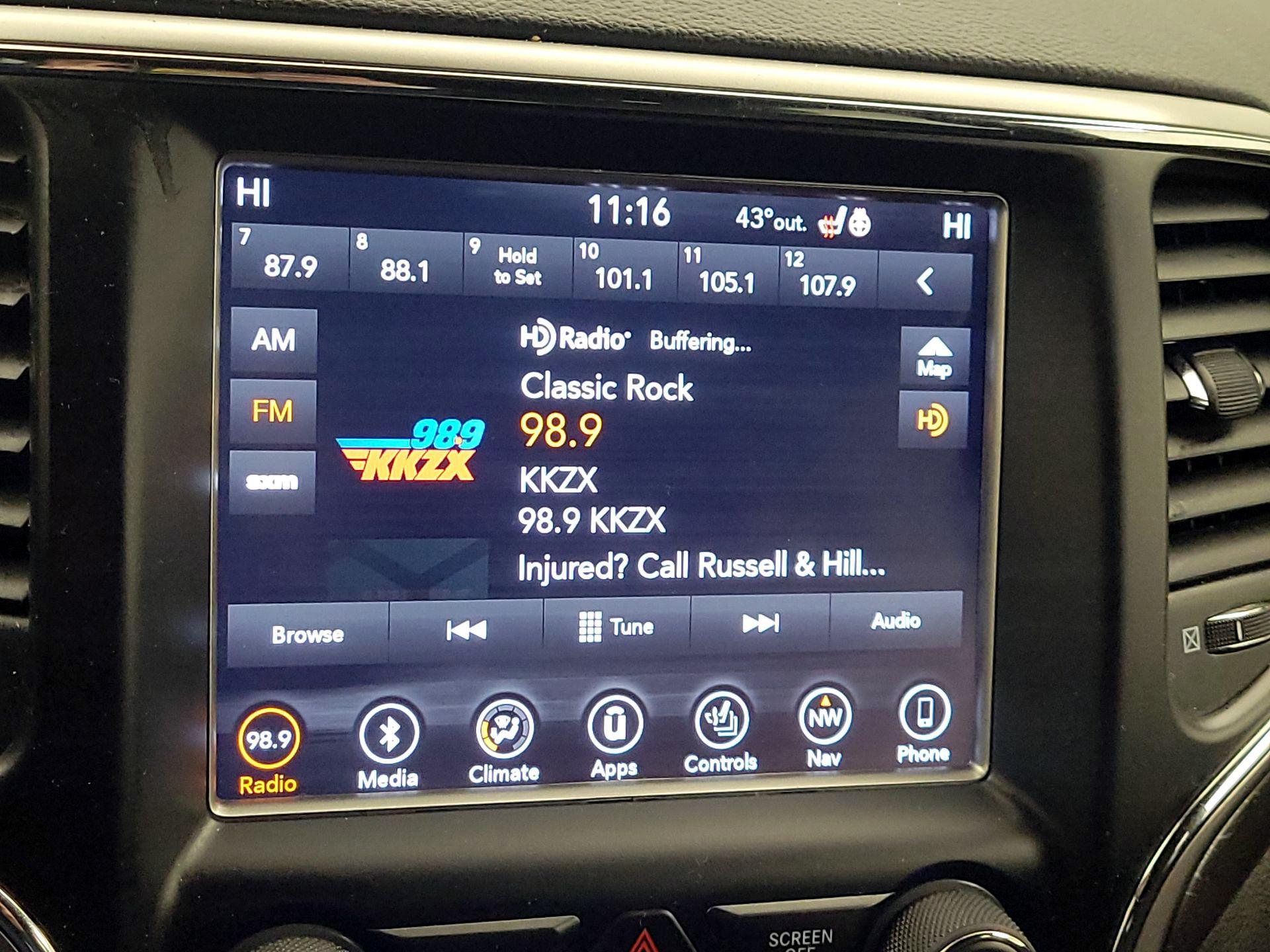 Thumbnail: 2018 Jeep Grand Cherokee - 16