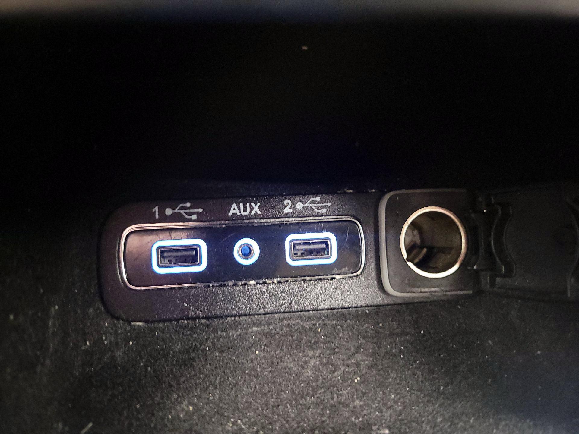 Thumbnail: 2018 Jeep Grand Cherokee - 19