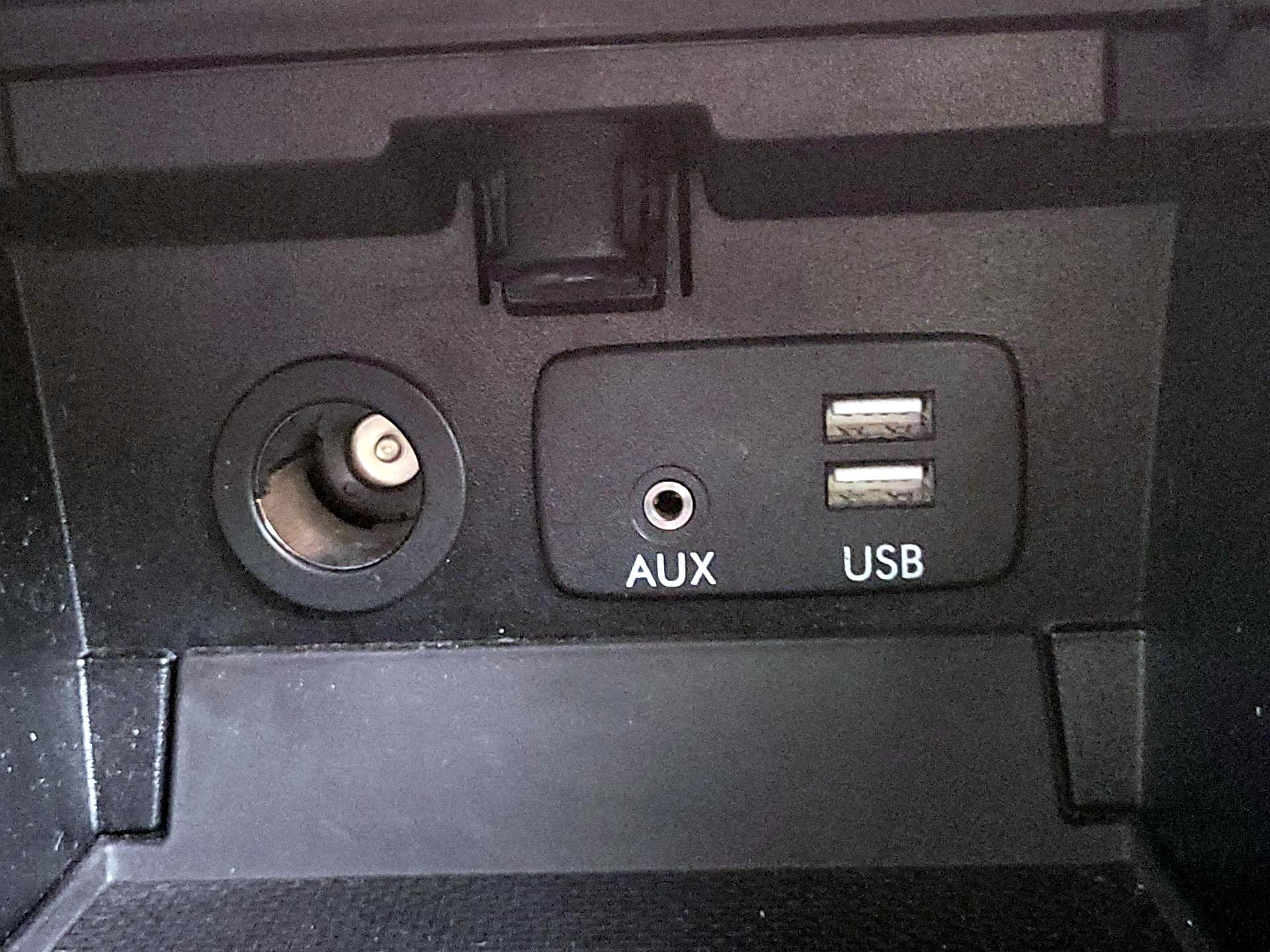 Thumbnail: 2016 Subaru Outback - 18