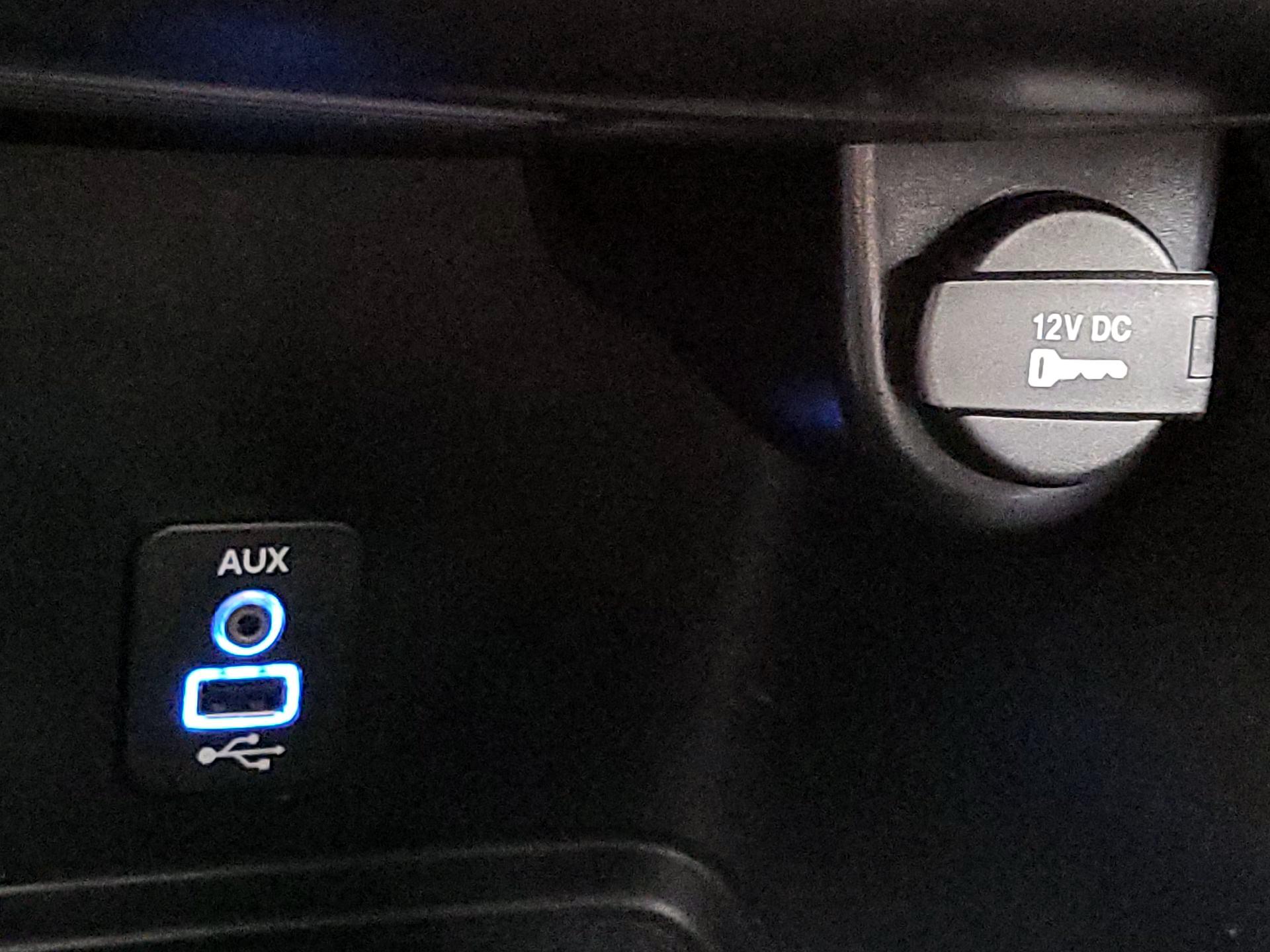 Thumbnail: 2018 Dodge Journey - 17