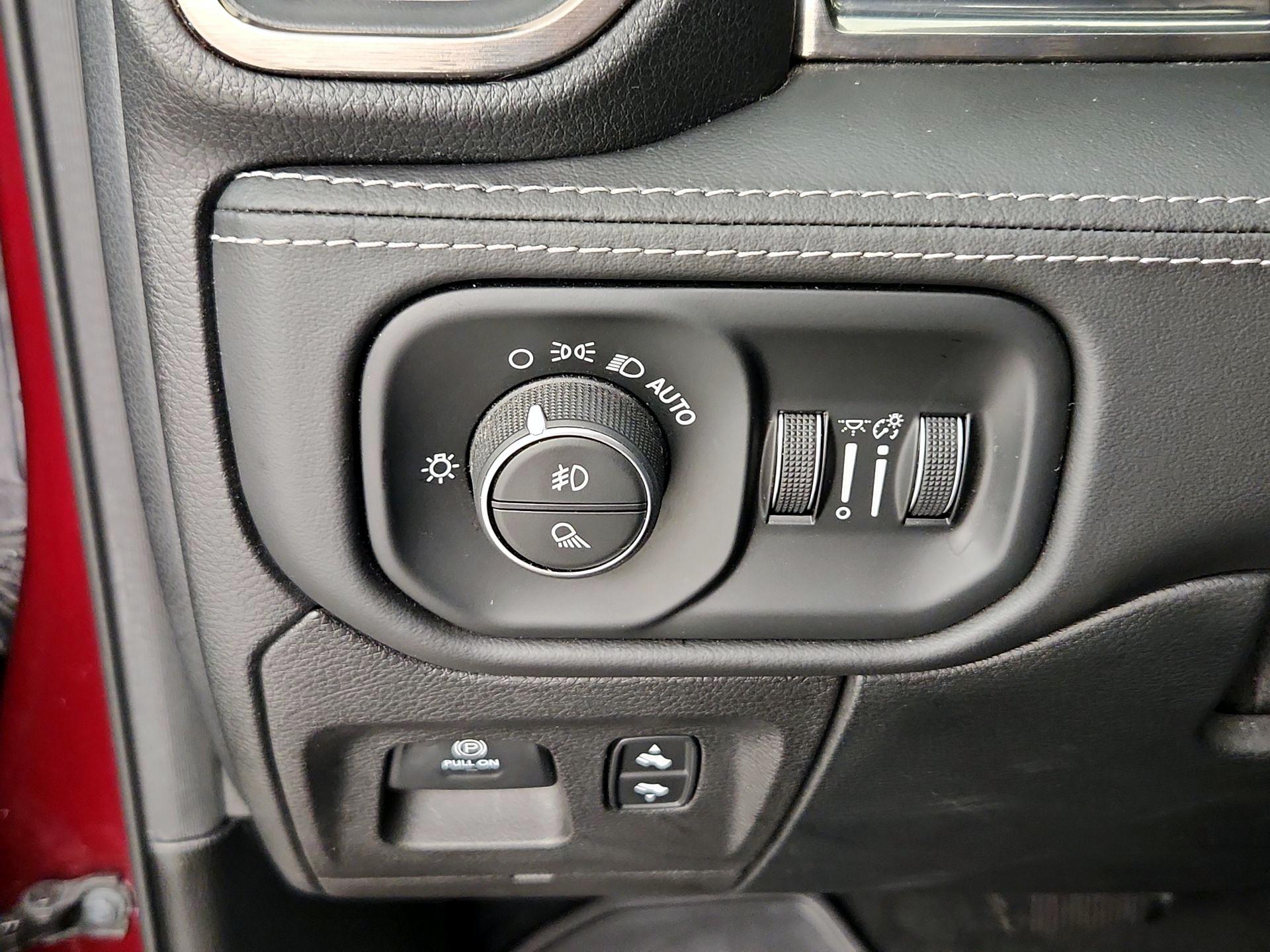 Thumbnail: 2021 RAM 1500 - 13