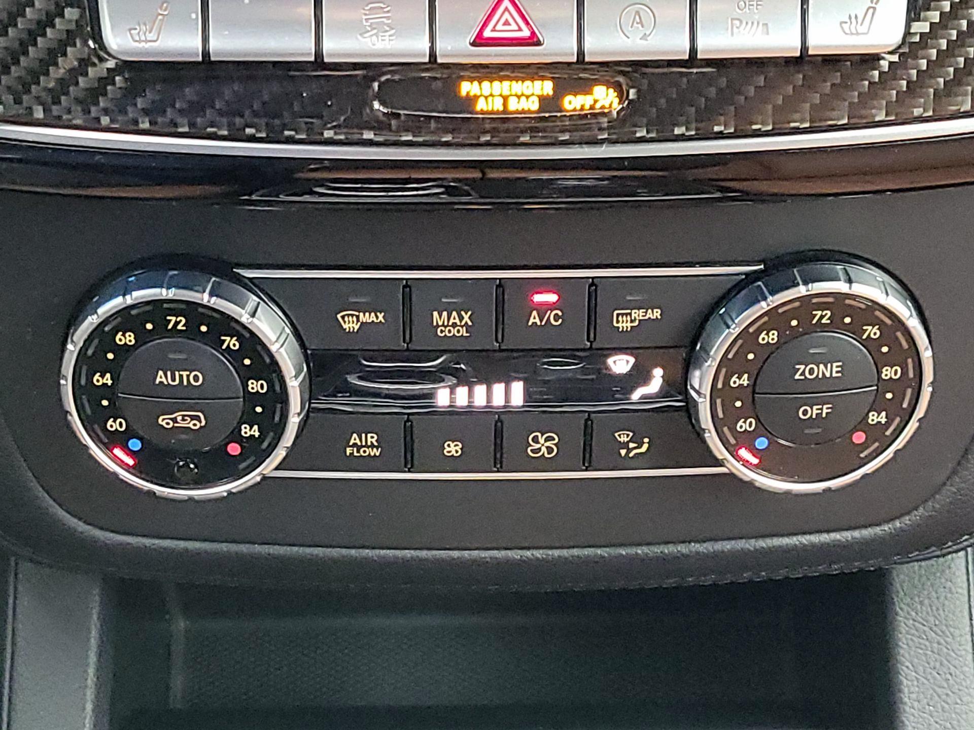 Thumbnail: 2017 Mercedes-Benz GLE - 17