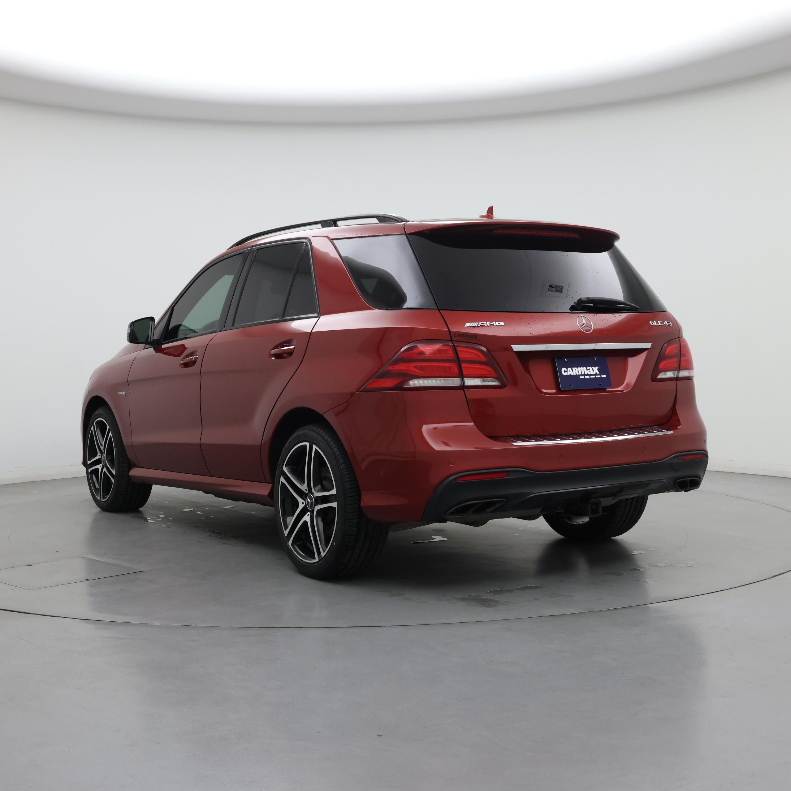 Thumbnail: 2017 Mercedes-Benz GLE - 2