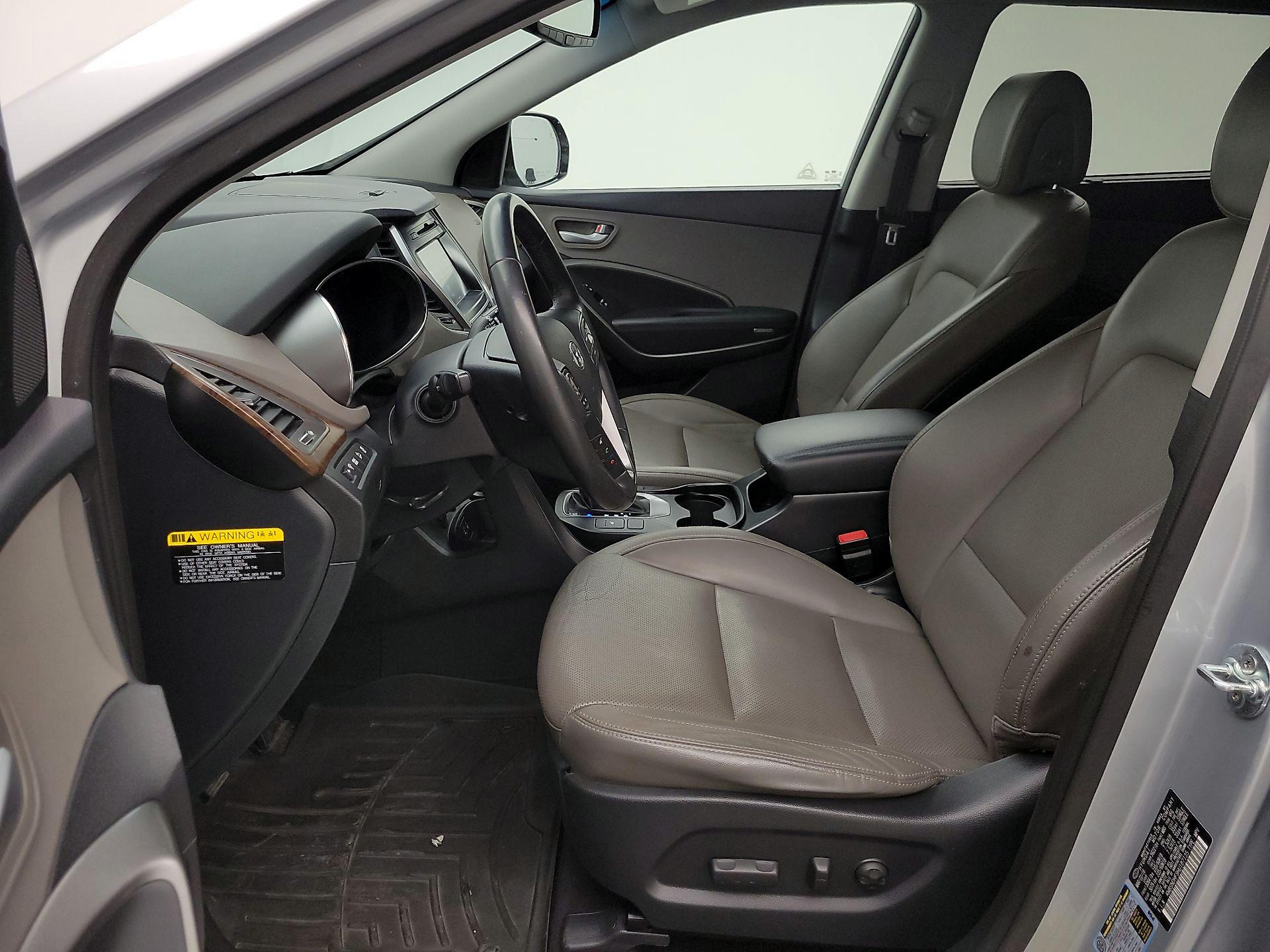 Thumbnail: 2017 Hyundai Santa Fe - 11