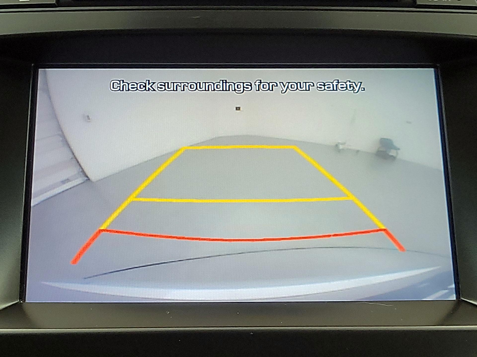 Thumbnail: 2017 Hyundai Santa Fe - 14