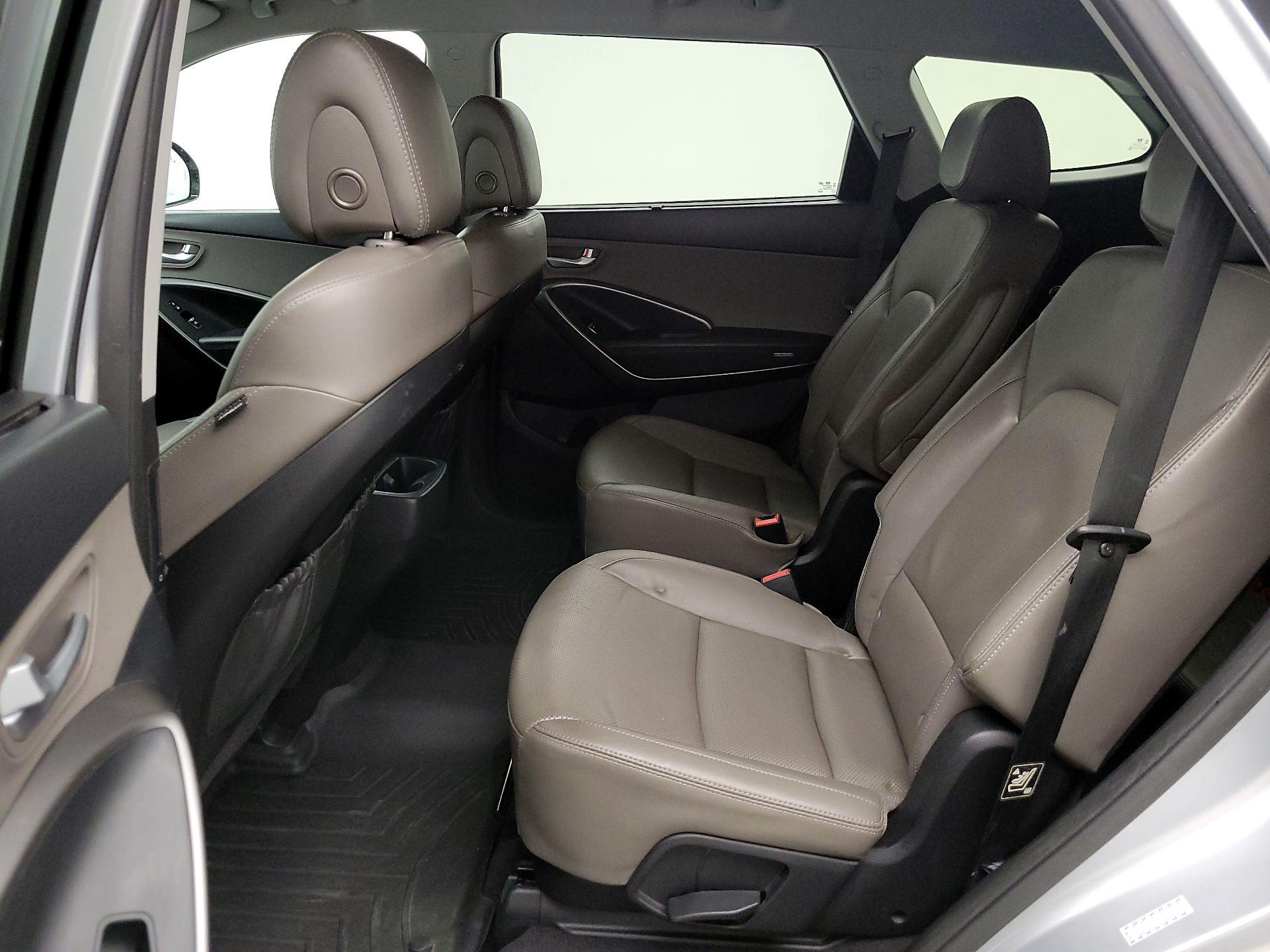 Thumbnail: 2017 Hyundai Santa Fe - 19